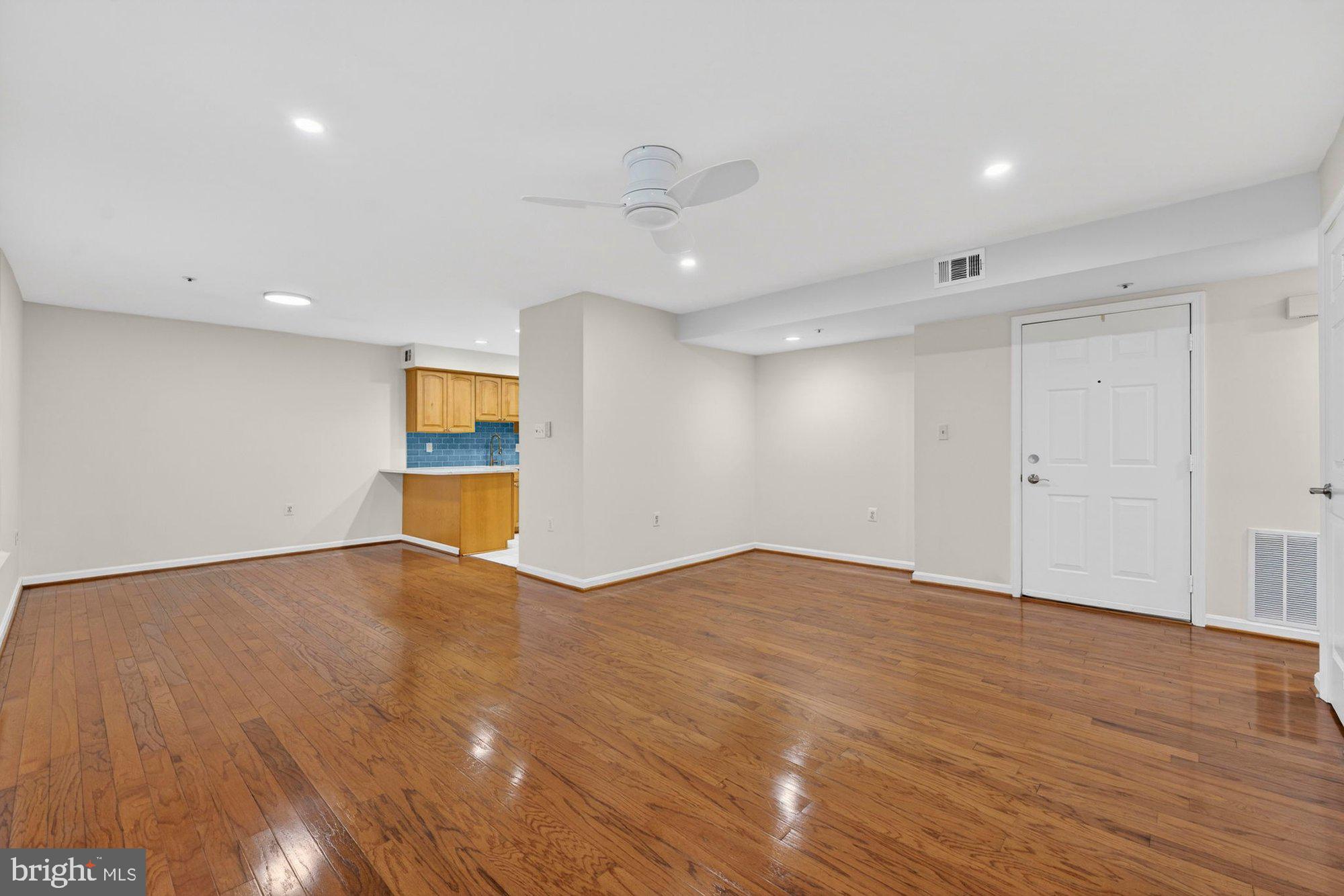 AYR HILL STATION - Residential