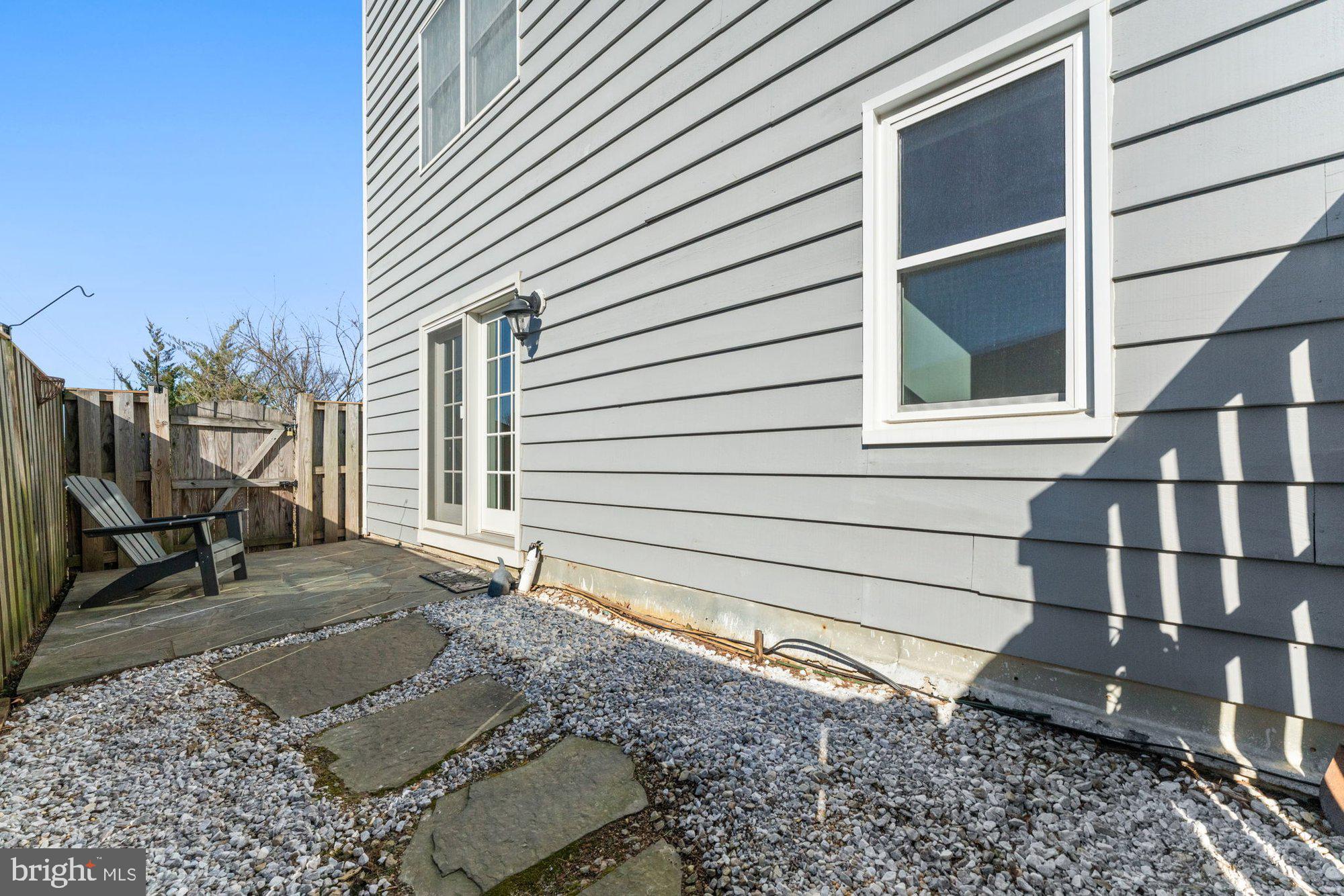 AYR HILL STATION - Residential