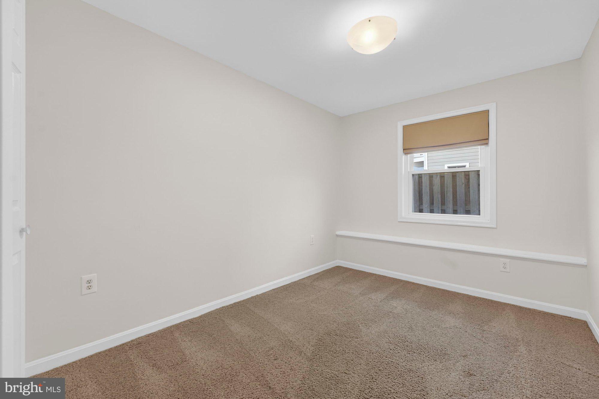 AYR HILL STATION - Residential