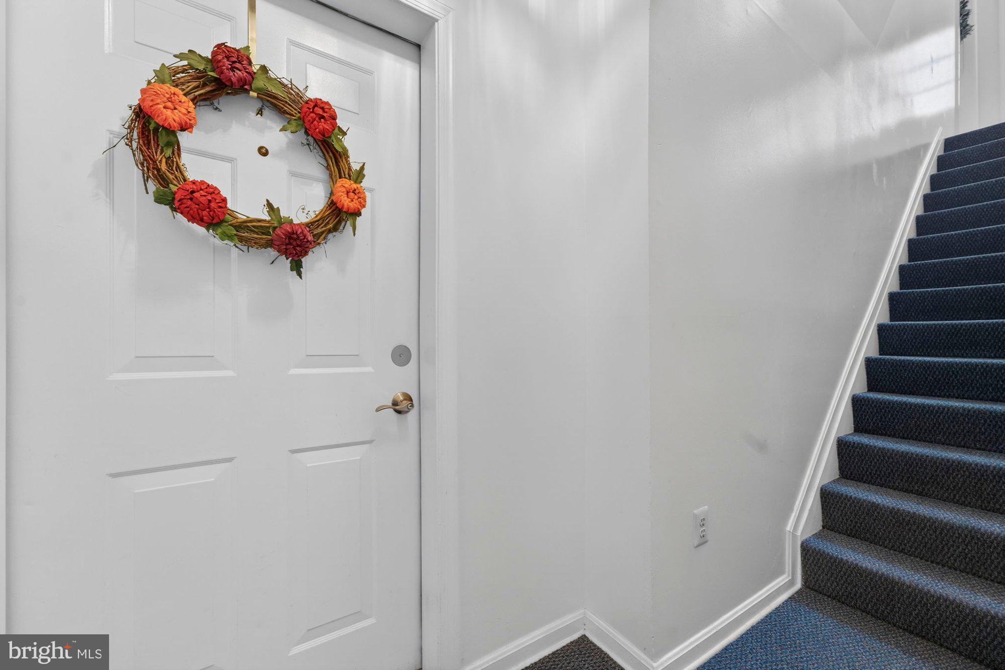 AYR HILL STATION - Residential