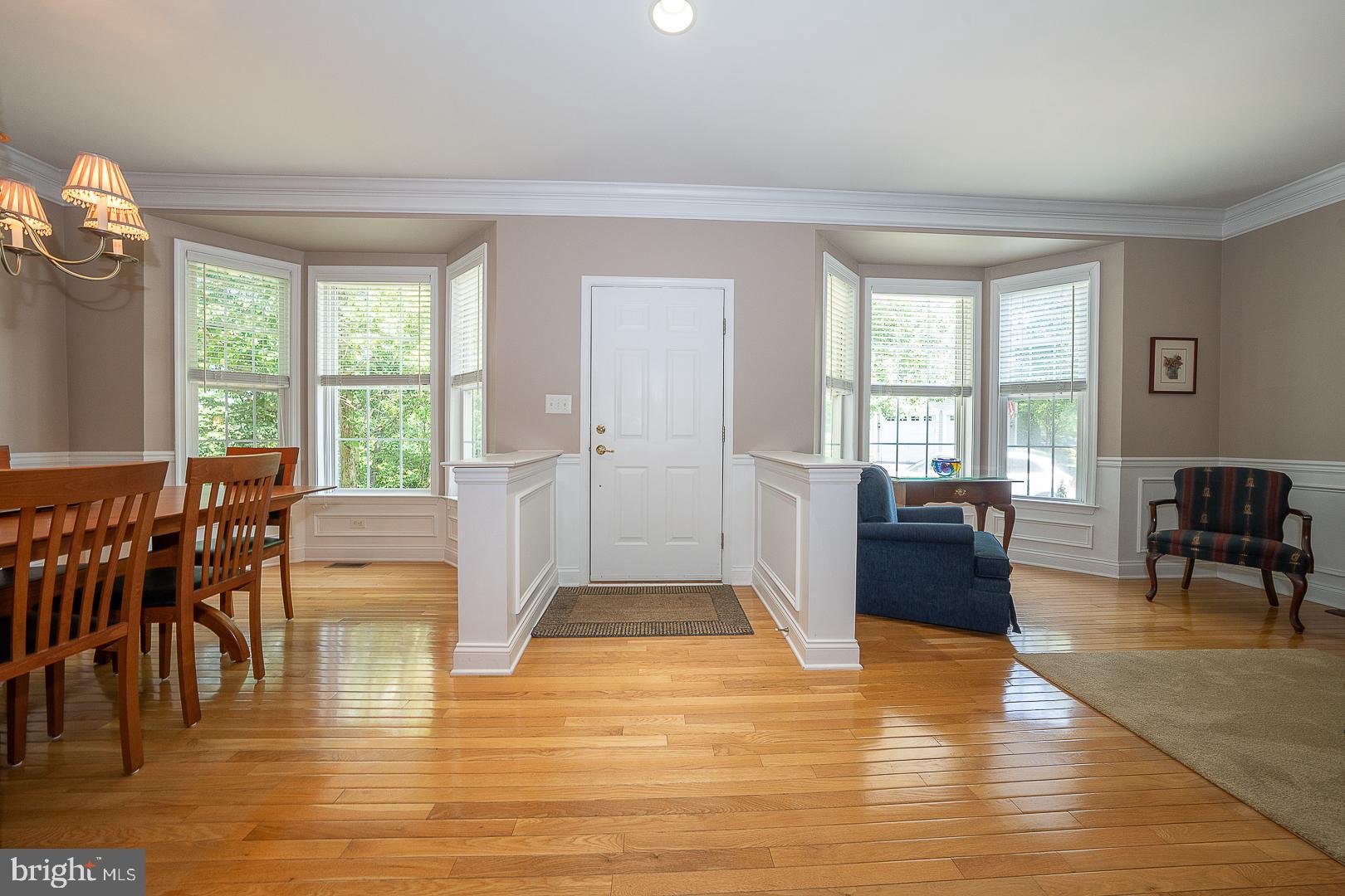 43 LONGVIEW LANE