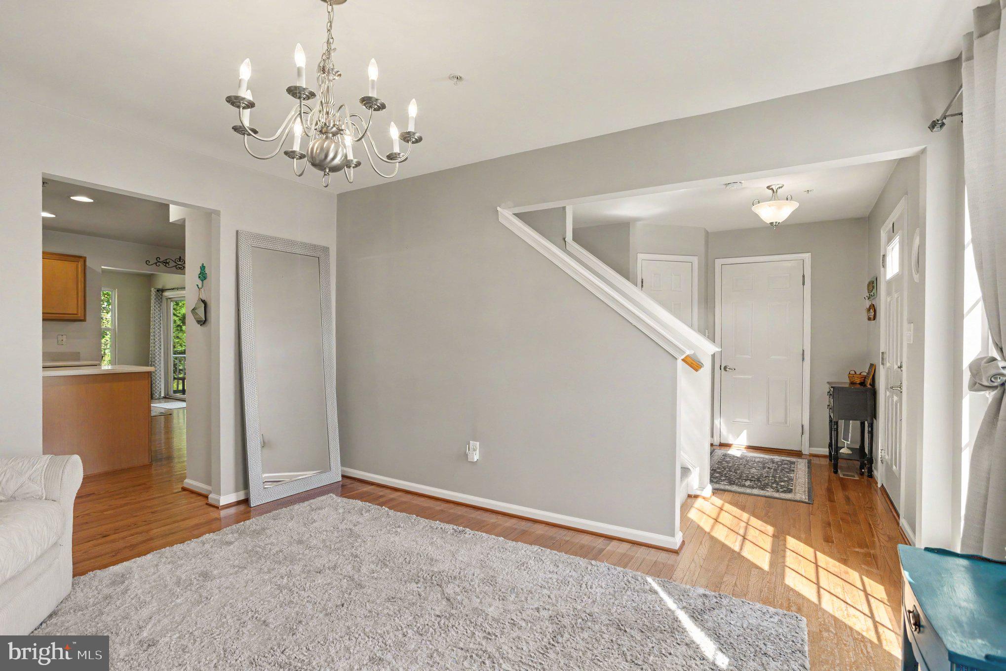 718 PERTHSHIRE PLACE 10