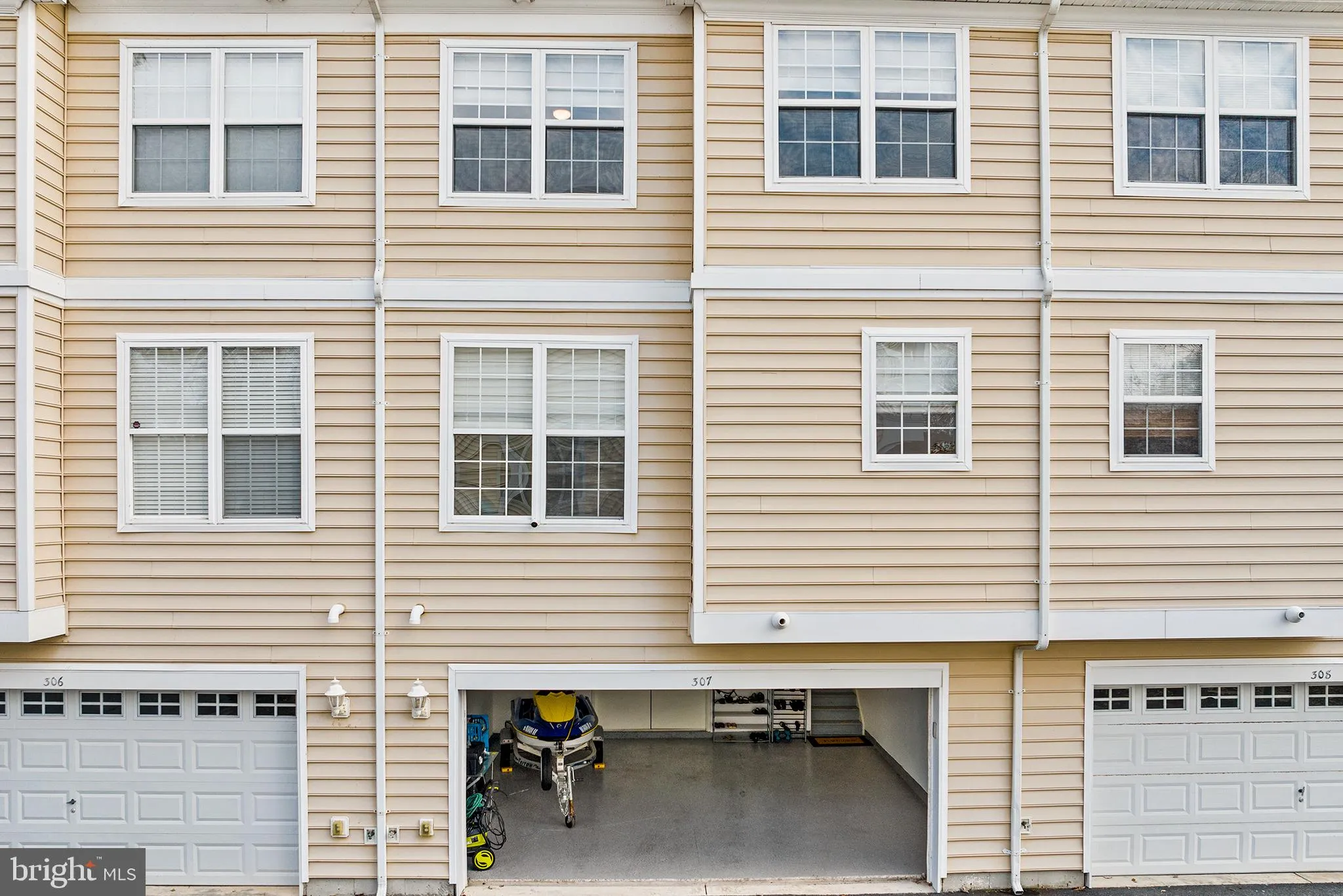 Berlin, Maryland 21811, United States, 4 Bedrooms Bedrooms, ,4 BathroomsBathrooms,Residential,Contingent,26357