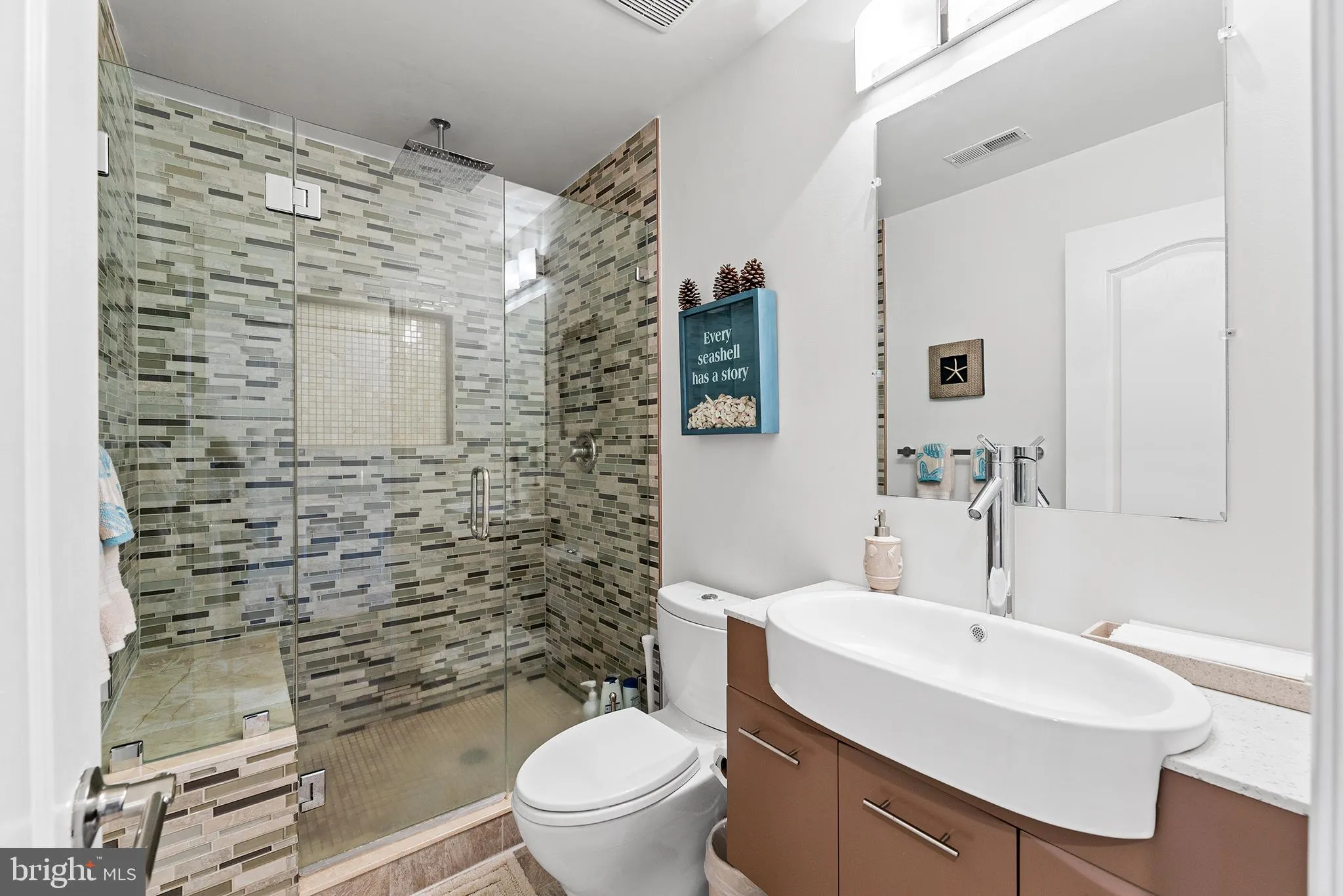 Berlin, Maryland 21811, United States, 4 Bedrooms Bedrooms, ,4 BathroomsBathrooms,Residential,Contingent,26357