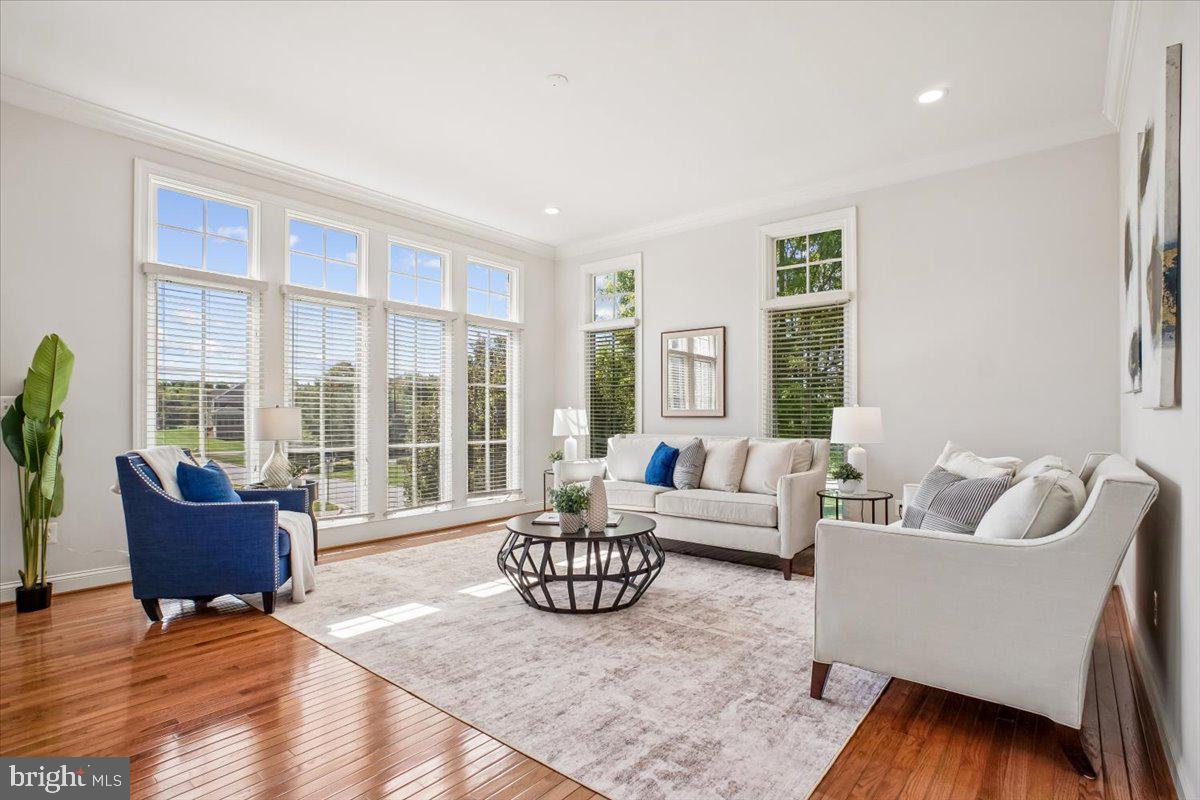AVONDALE GLEN - Residential