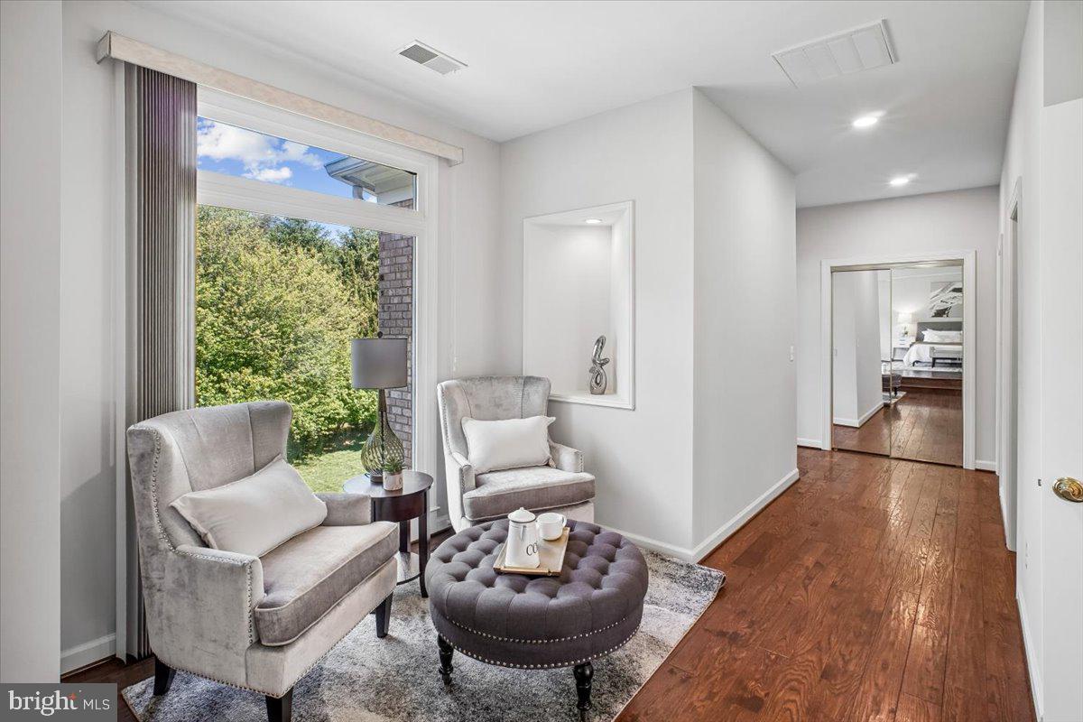 AVONDALE GLEN - Residential