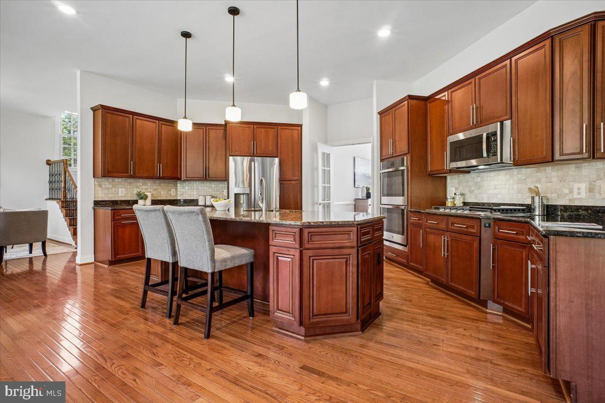 AVONDALE GLEN - Residential