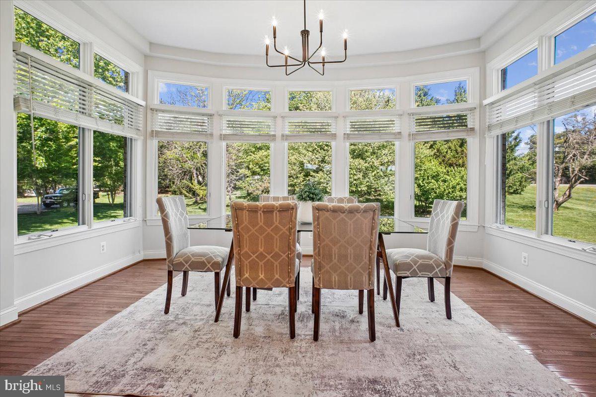 AVONDALE GLEN - Residential