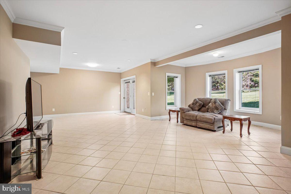 AVONDALE GLEN - Residential