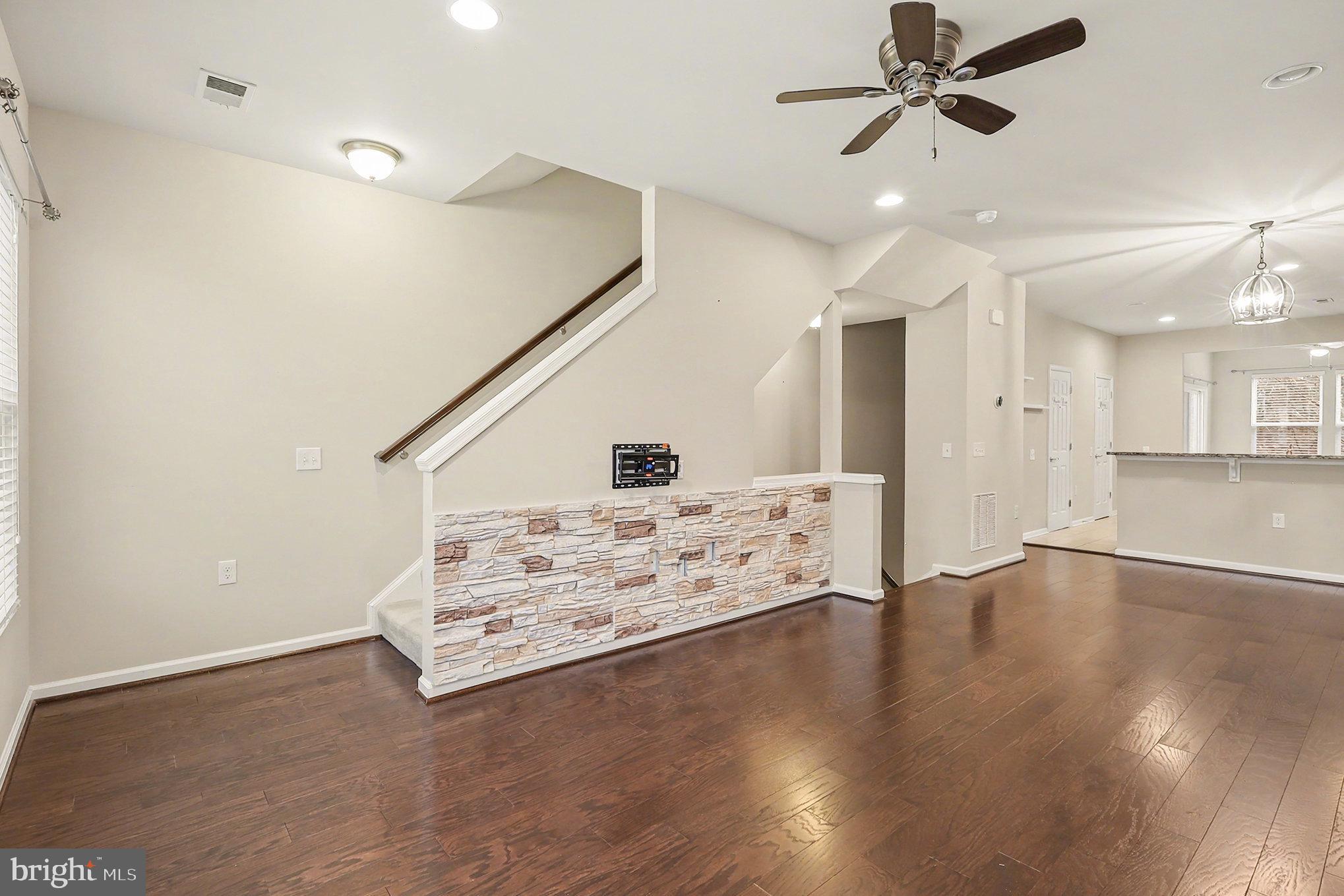 CHERRY HILL CROSSING CONDOMINIUM - Residential