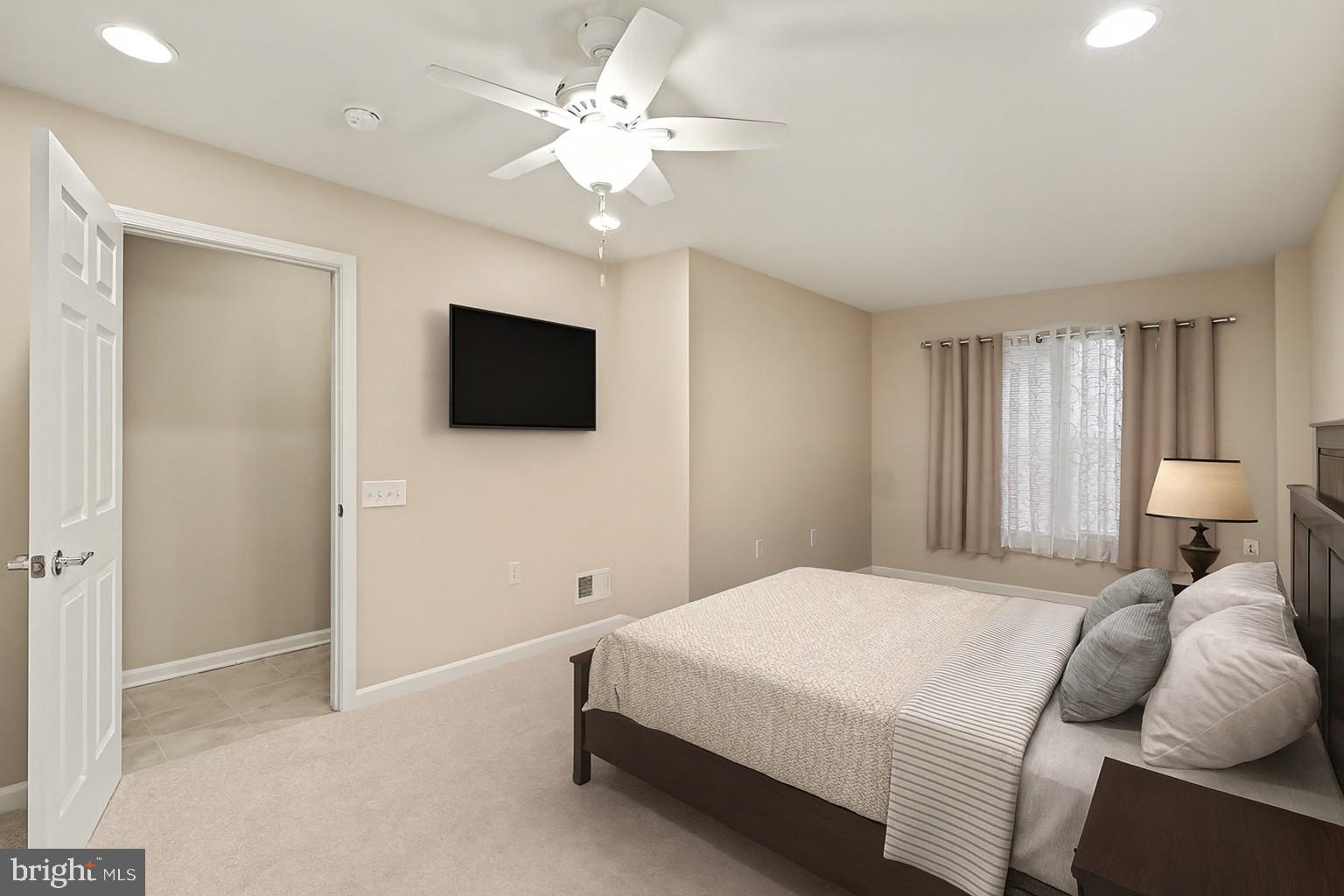 CHERRY HILL CROSSING CONDOMINIUM - Residential