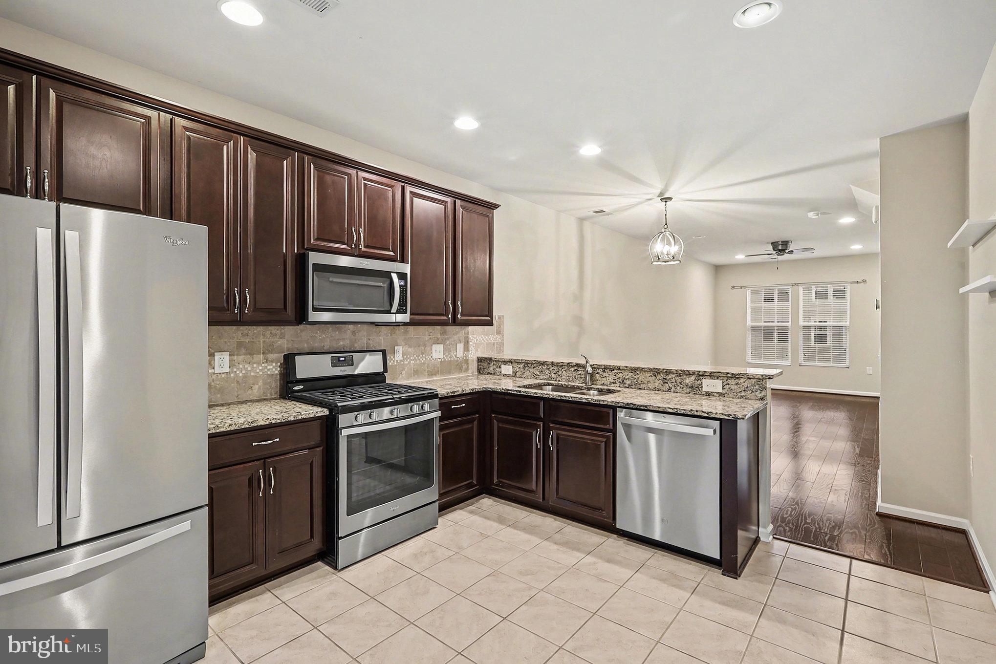 CHERRY HILL CROSSING CONDOMINIUM - Residential