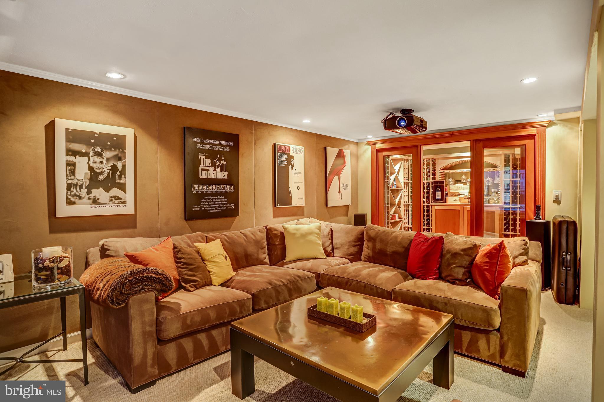 WESTMORELAND HILLS - Residential