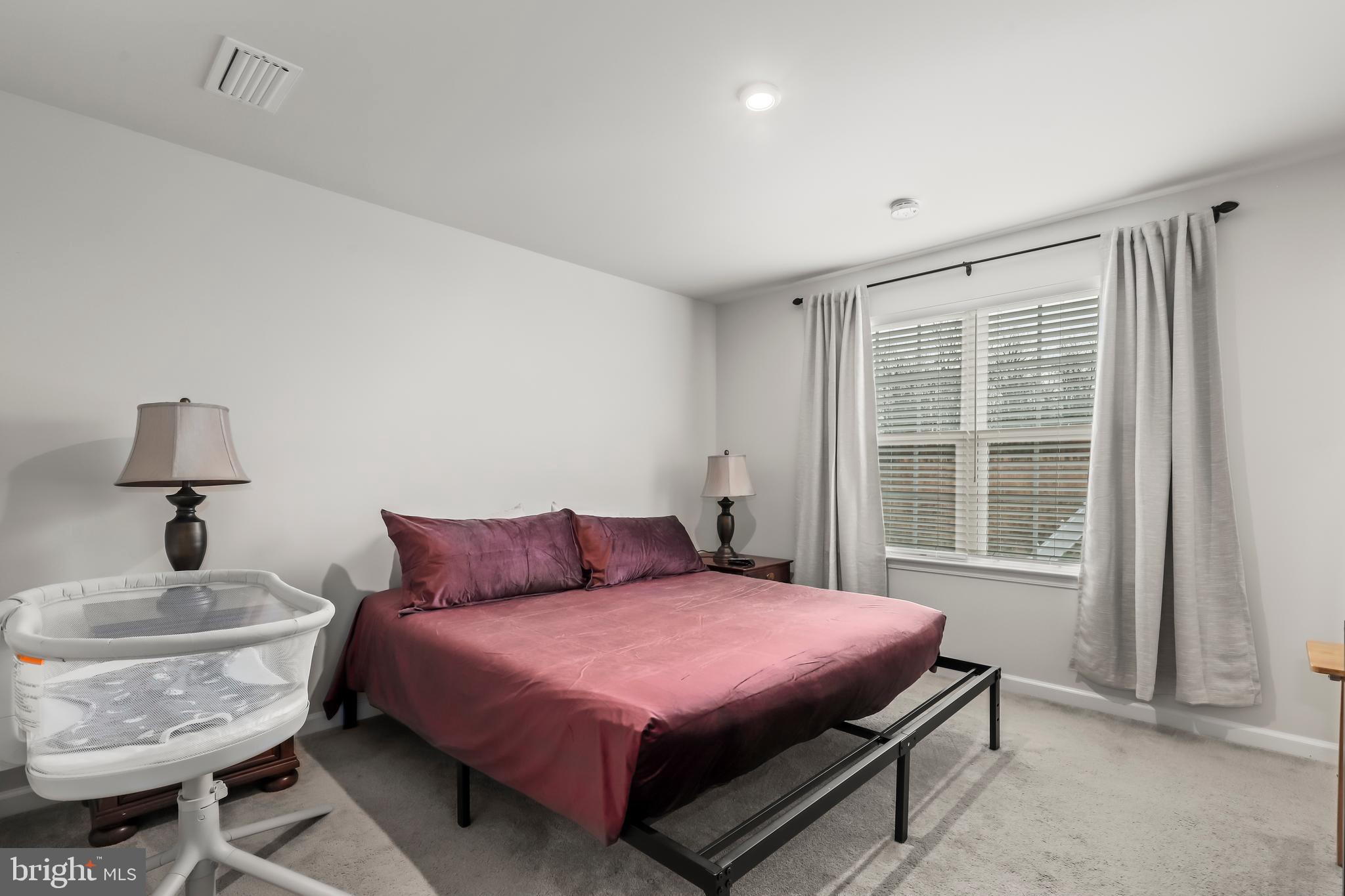 LEES PARKE - Residential