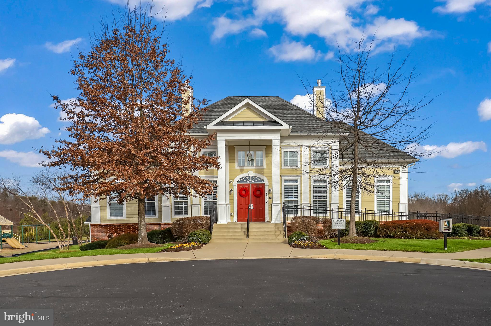 LEES PARKE - Residential