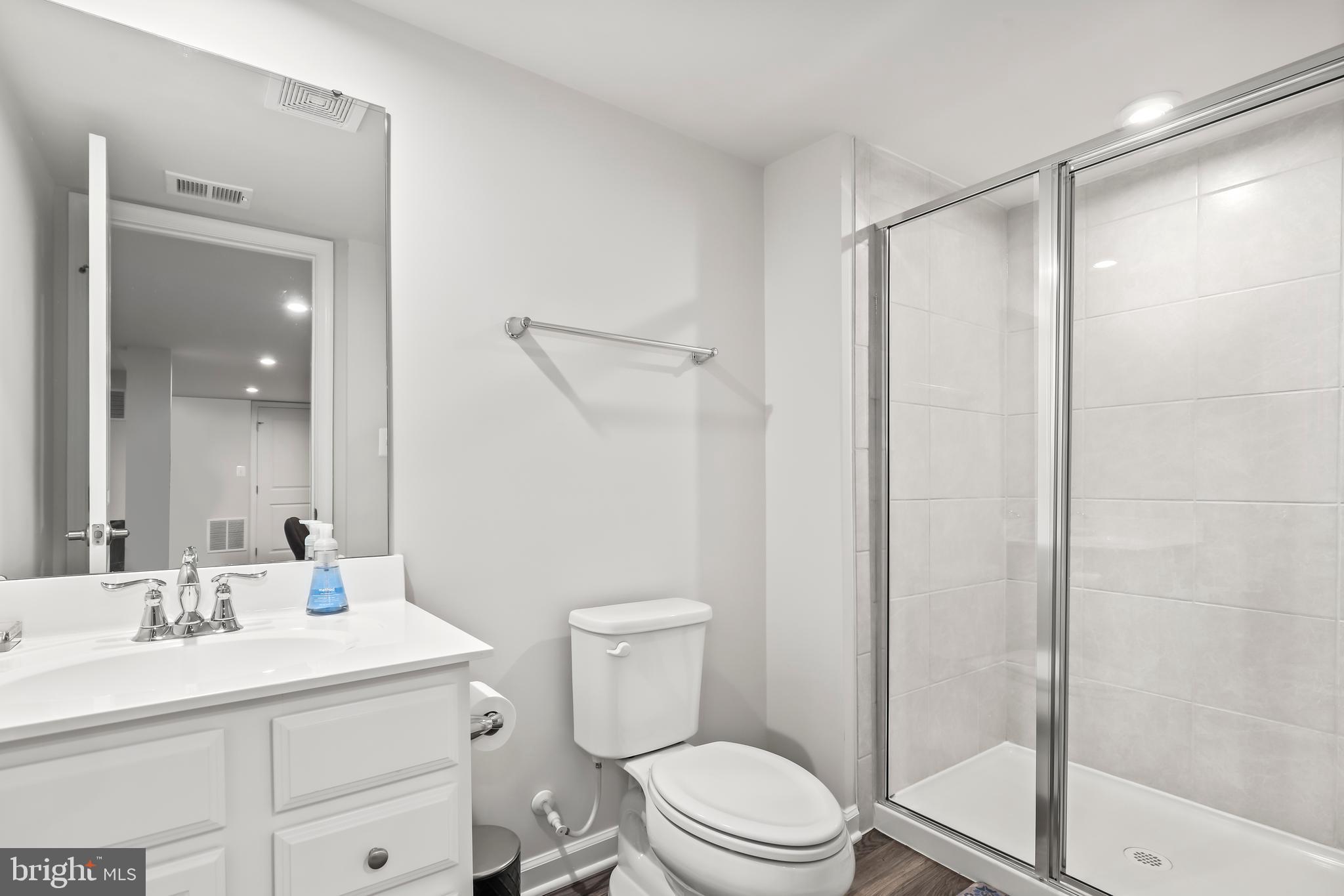 LEES PARKE - Residential