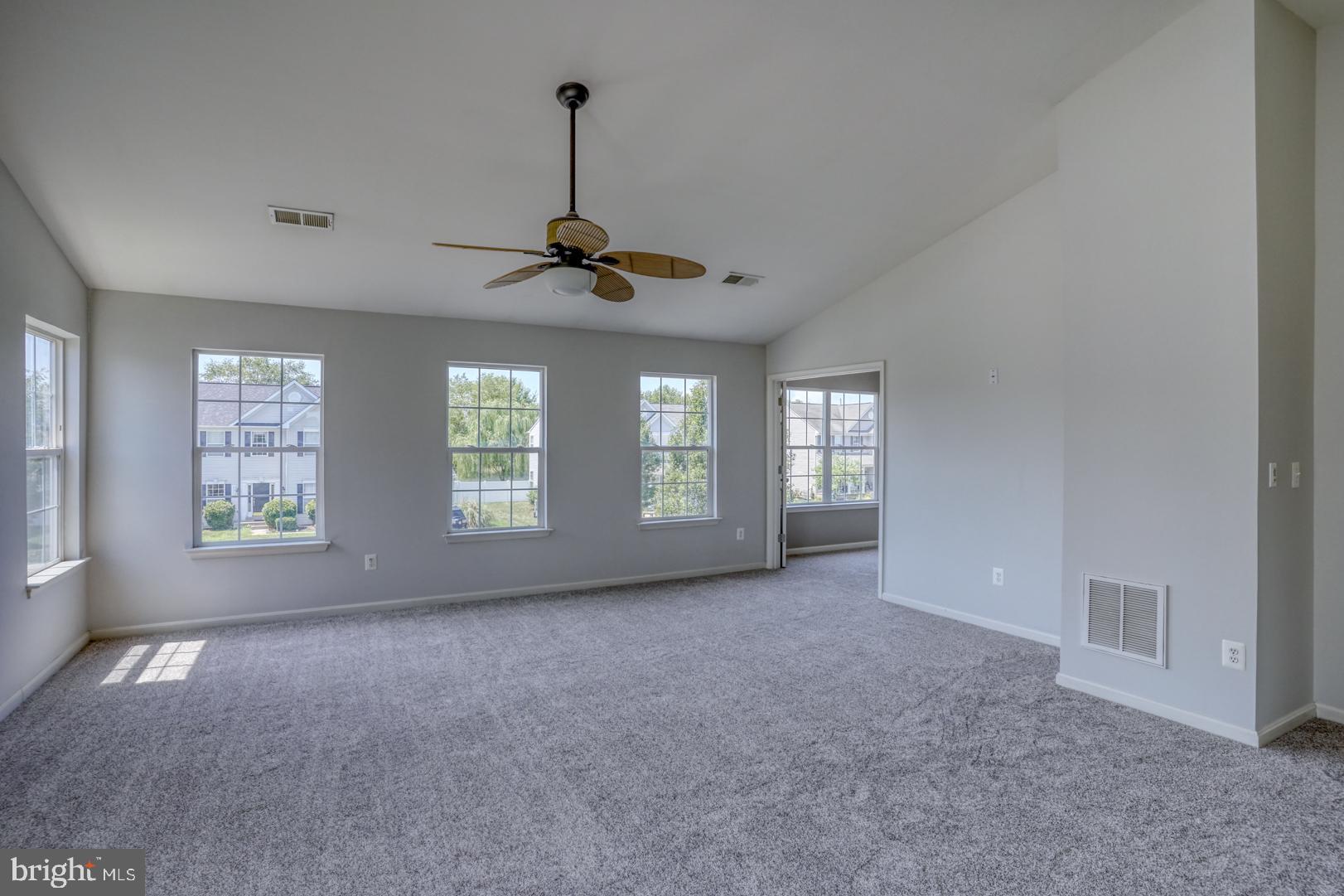 NORTH BROOK - Residential