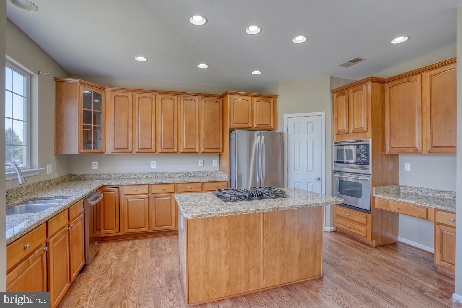 NORTH BROOK - Residential