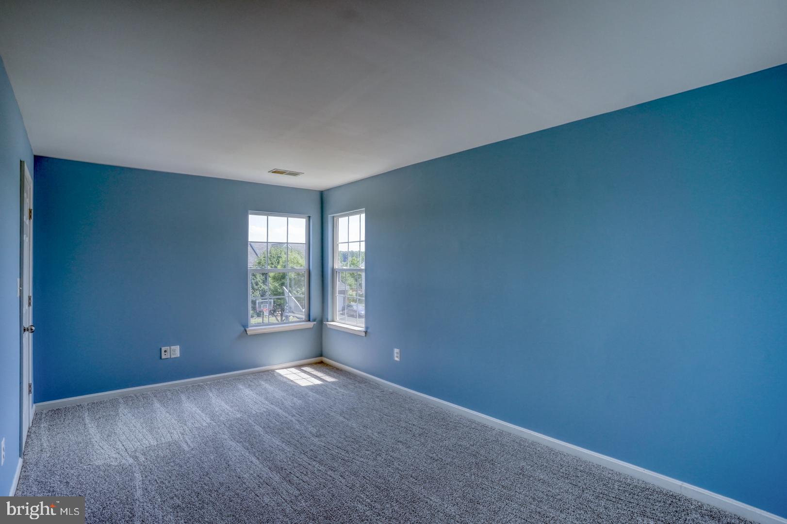 NORTH BROOK - Residential