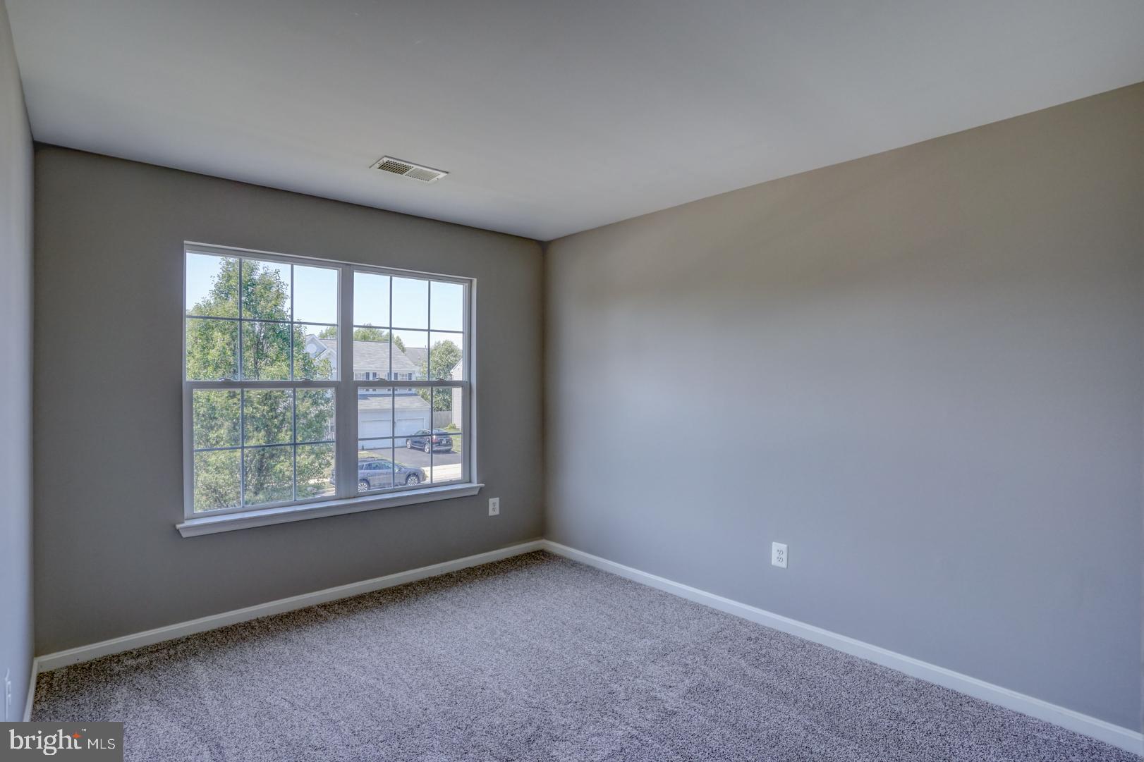 NORTH BROOK - Residential