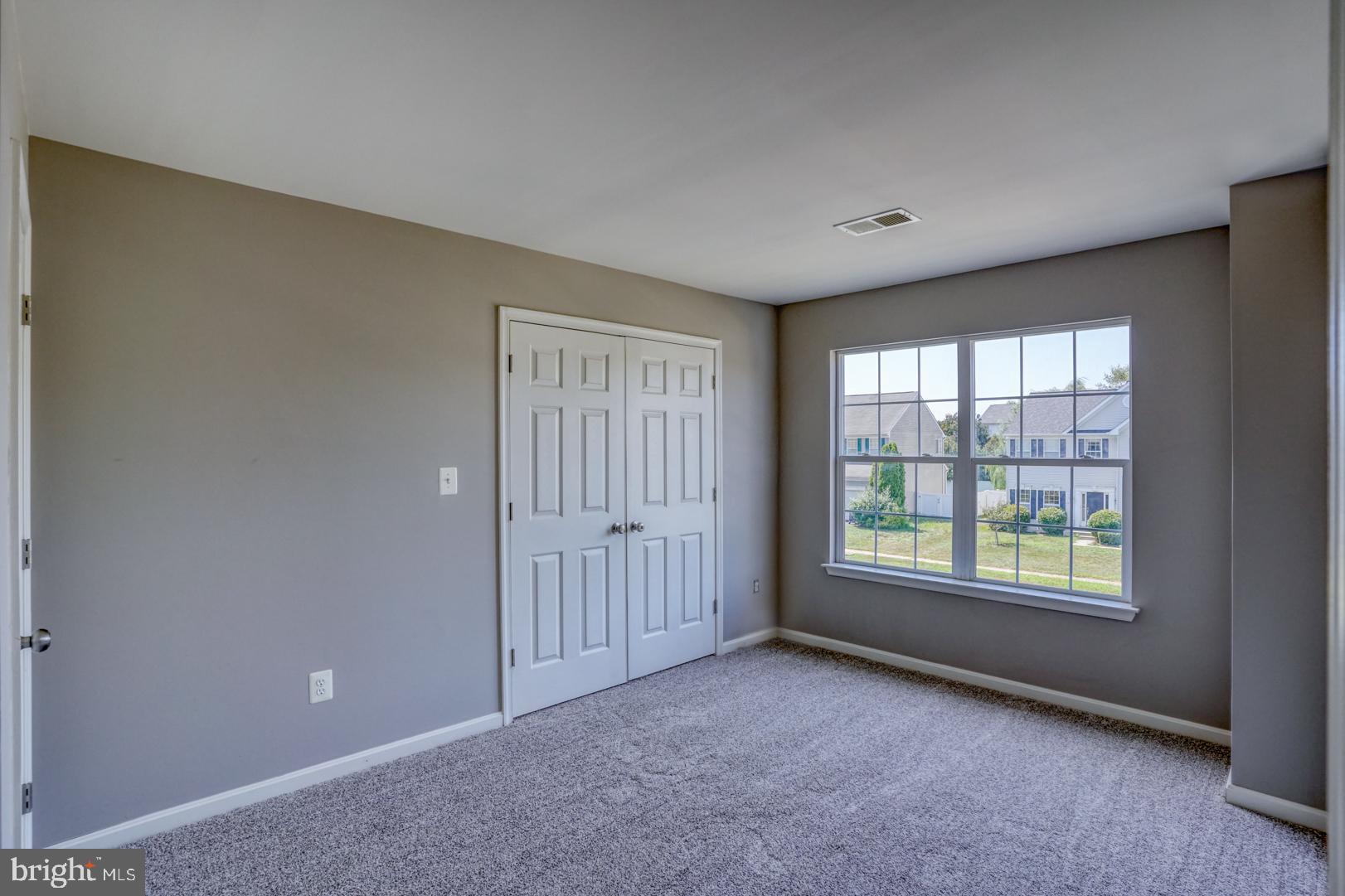 NORTH BROOK - Residential