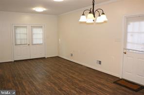 VILLA LORING - Residential Lease