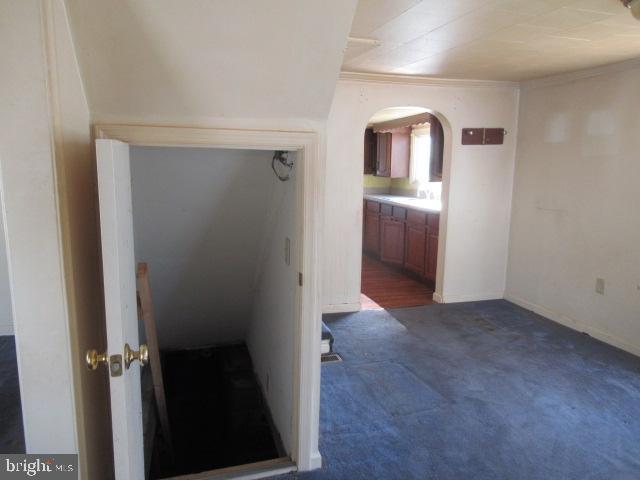 ROYALTON - Residential