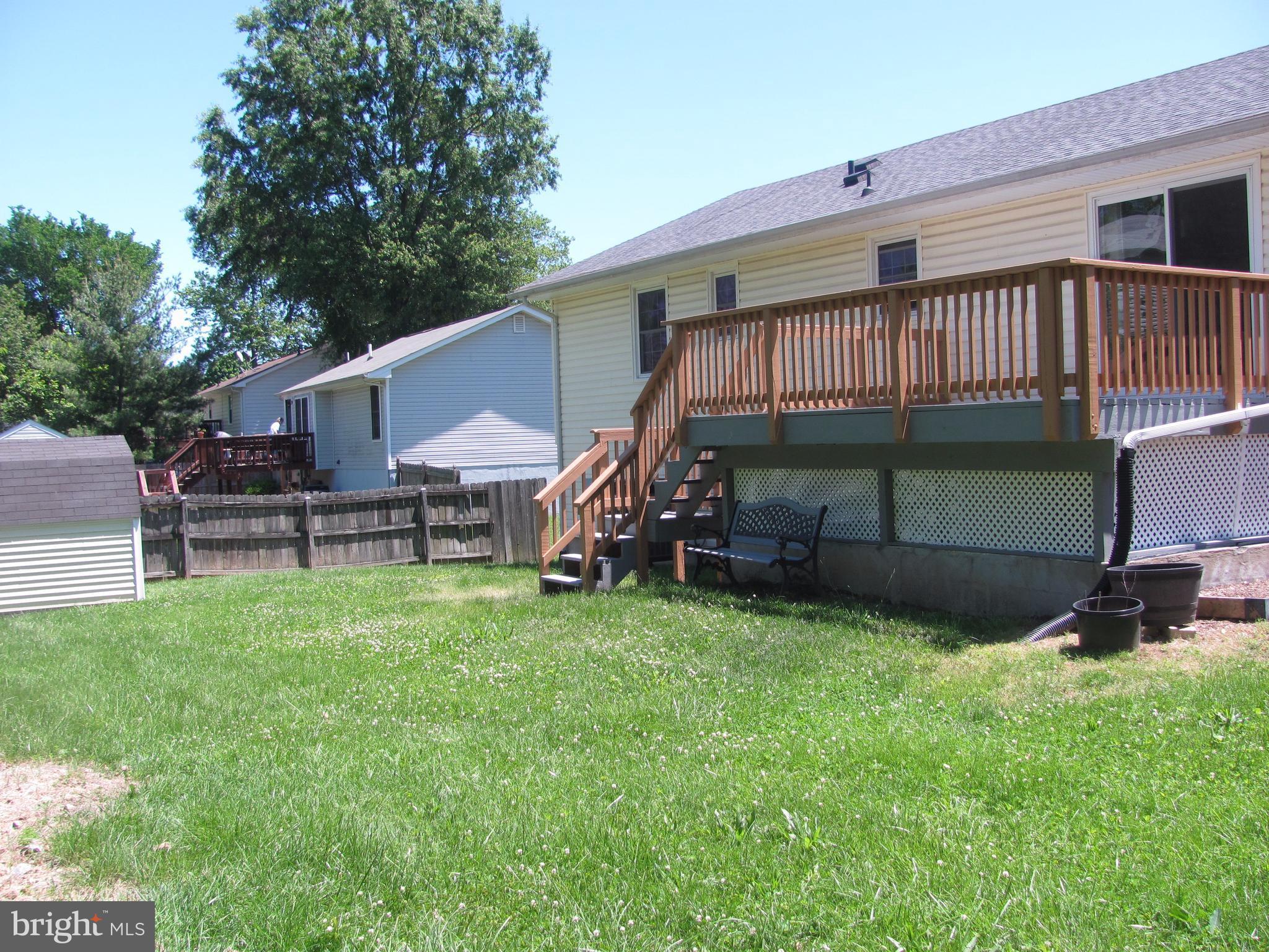 SHERATON HILLS EAST - Residential