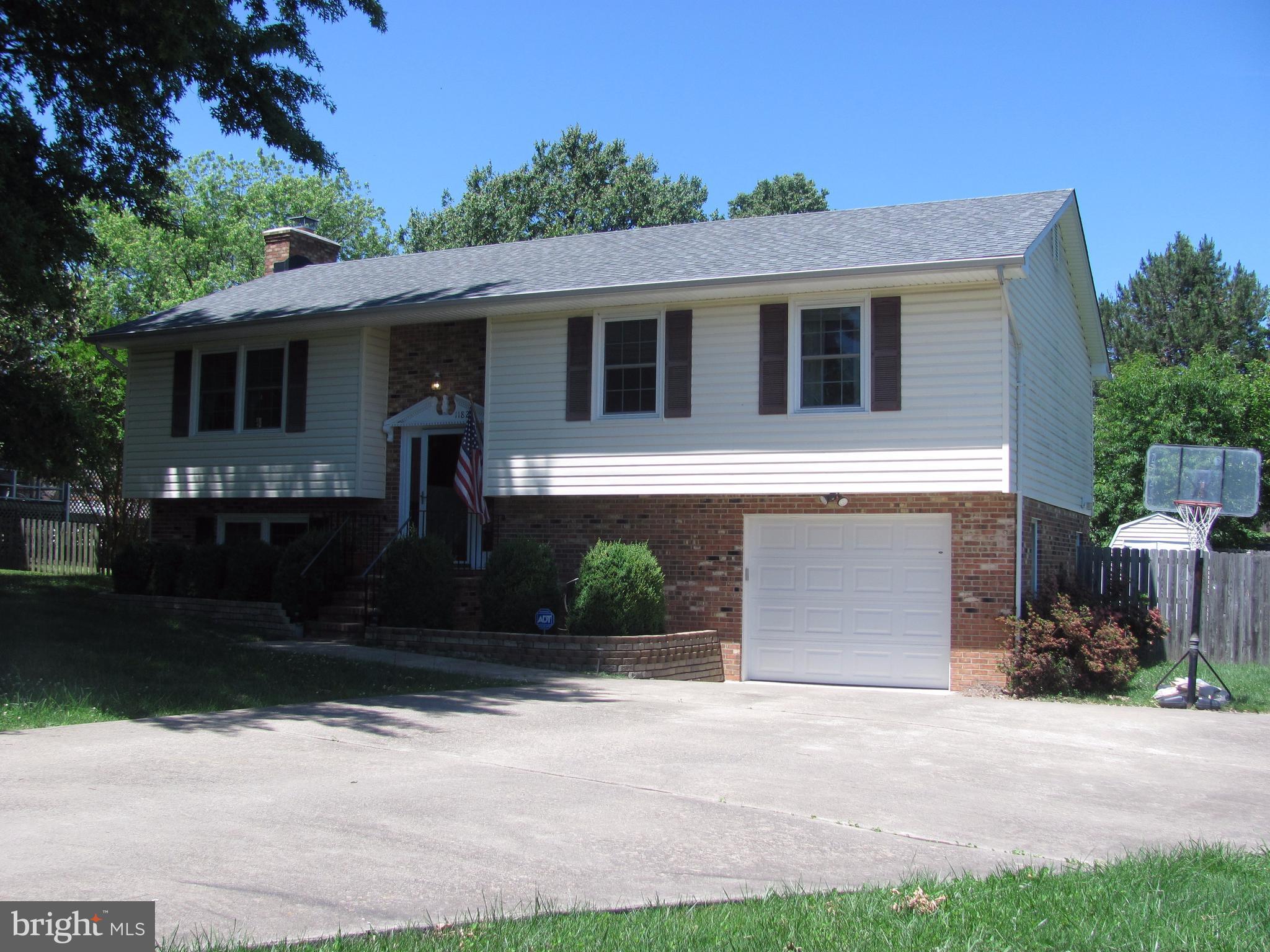 SHERATON HILLS EAST - Residential