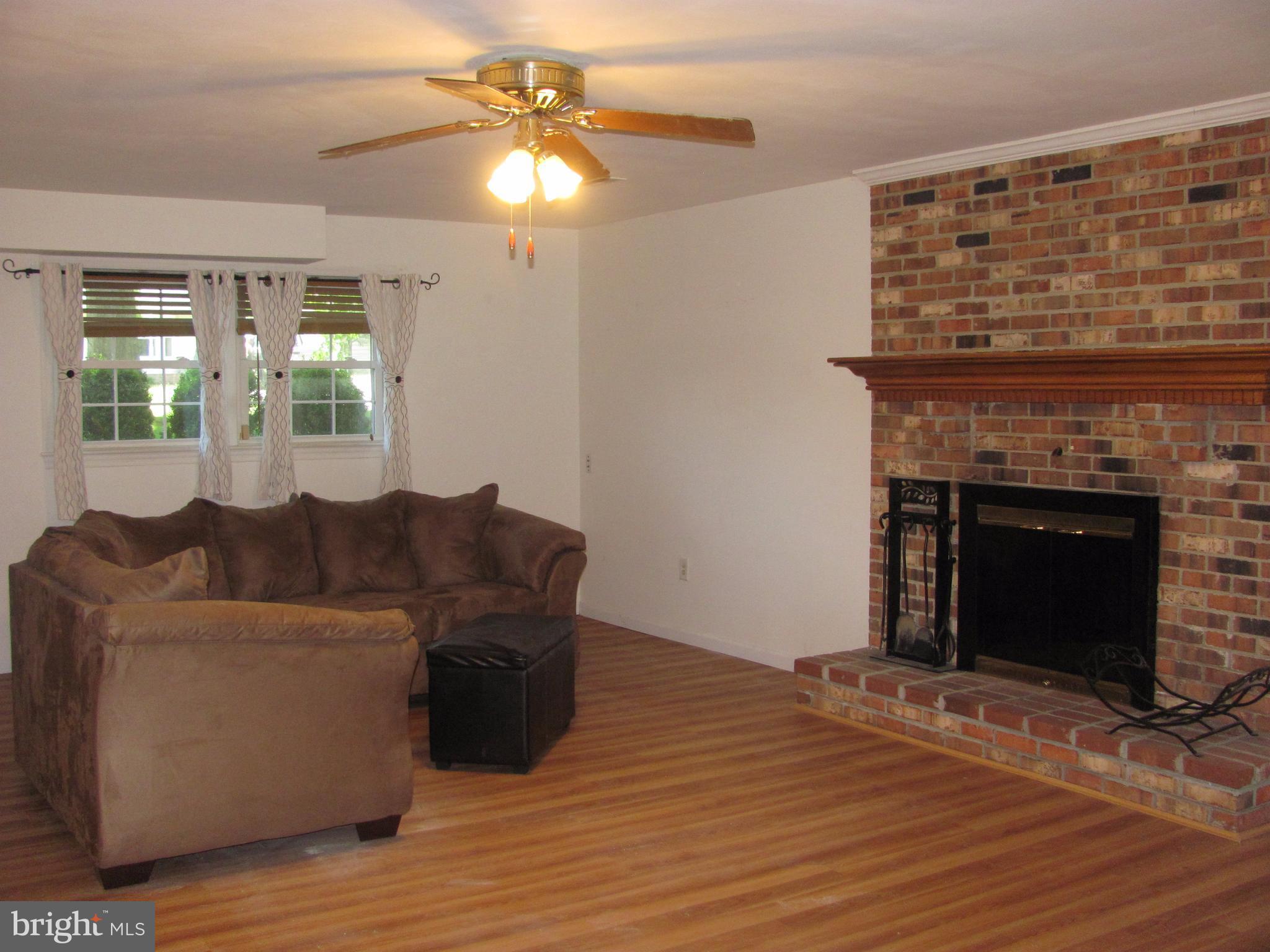 SHERATON HILLS EAST - Residential