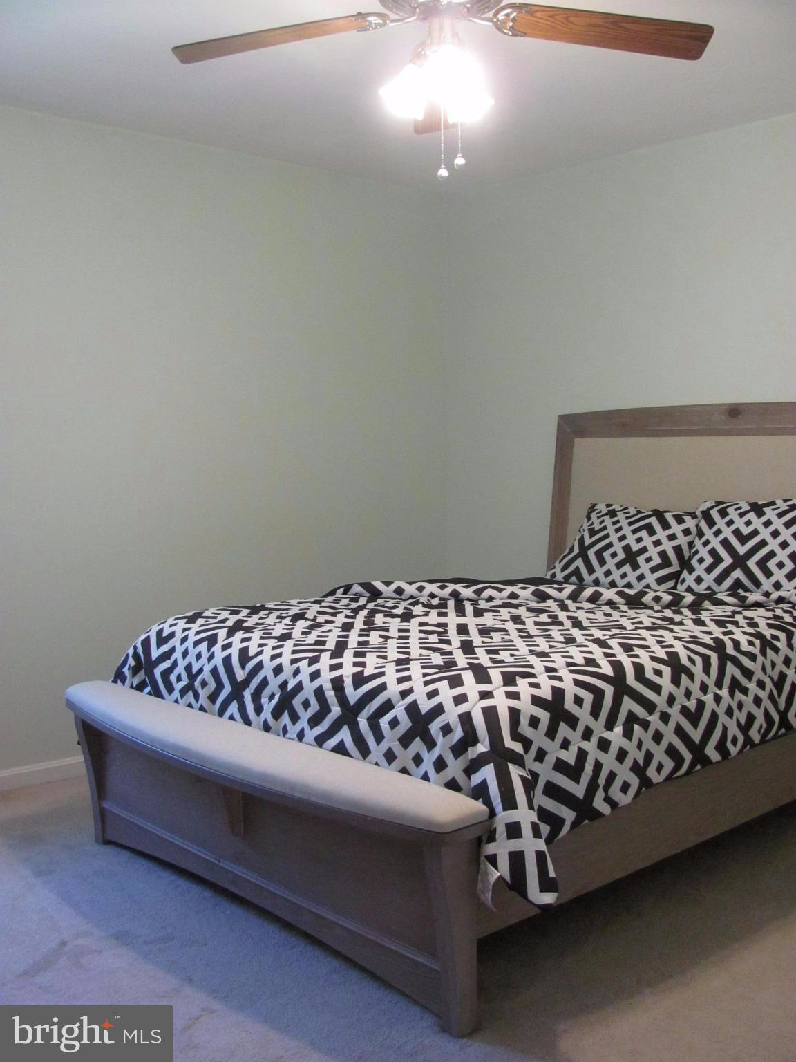 SHERATON HILLS EAST - Residential