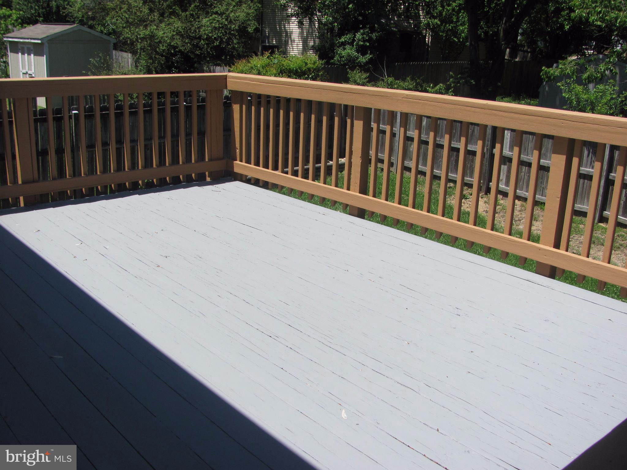 SHERATON HILLS EAST - Residential