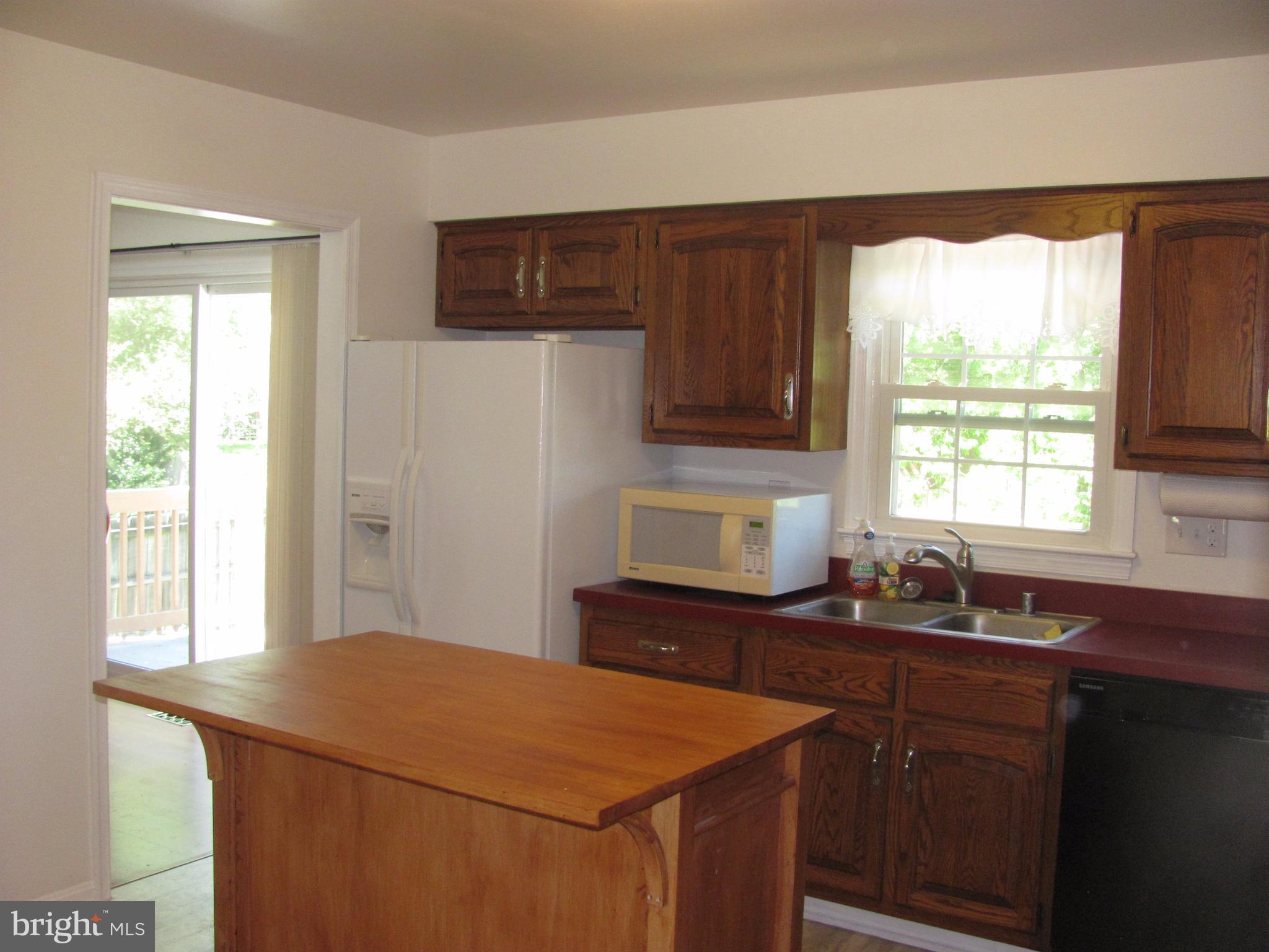 SHERATON HILLS EAST - Residential