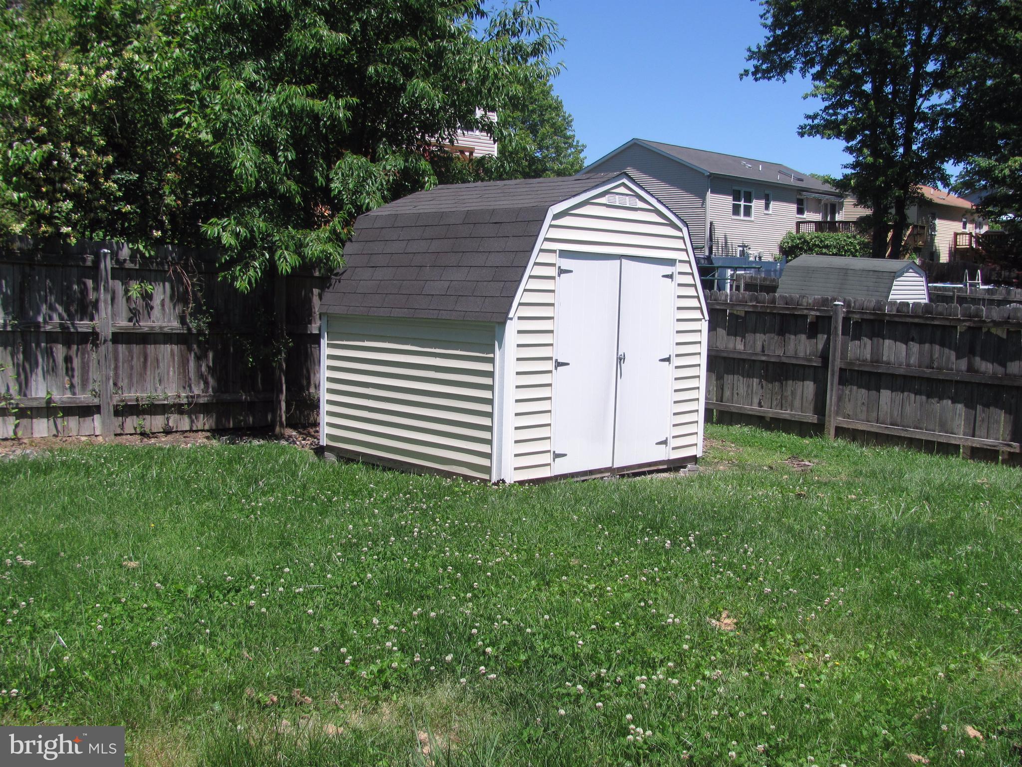 SHERATON HILLS EAST - Residential