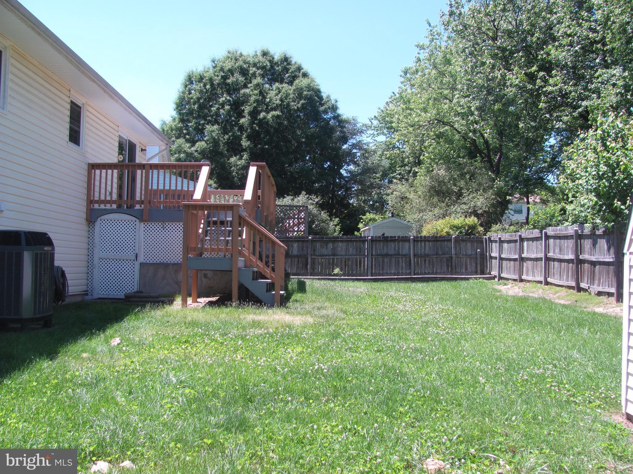 SHERATON HILLS EAST - Residential