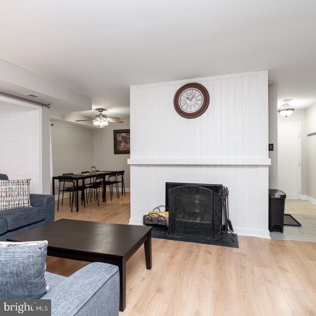 WILDE LAKE - Residential