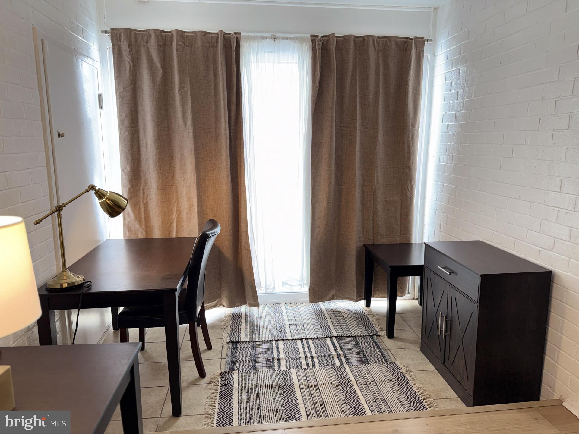 WILDE LAKE - Residential