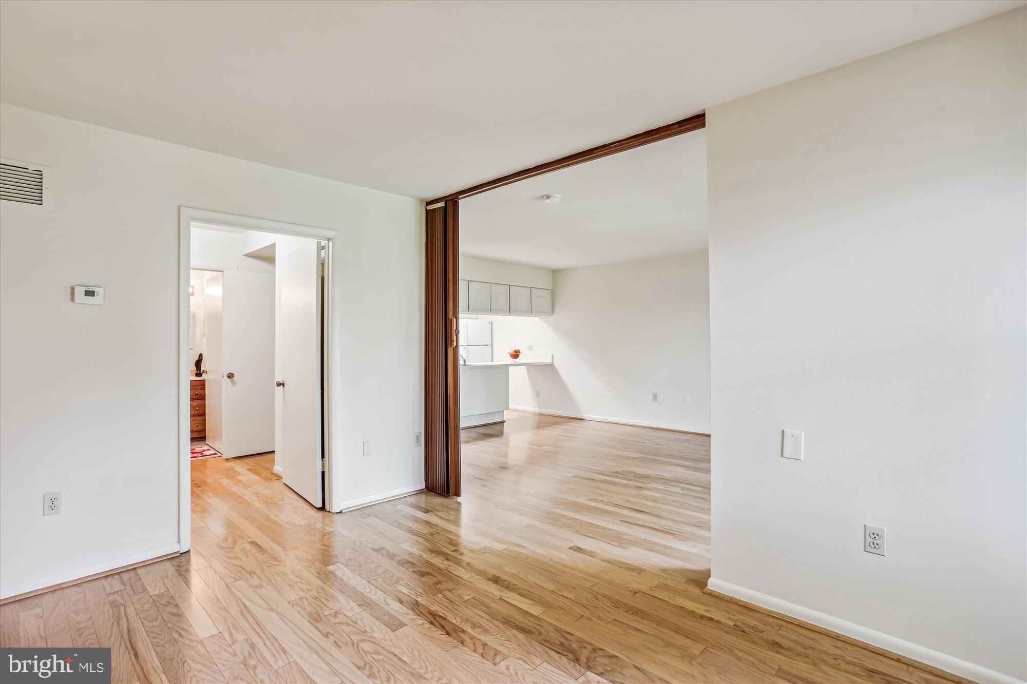 LEISURE WORLD - Residential