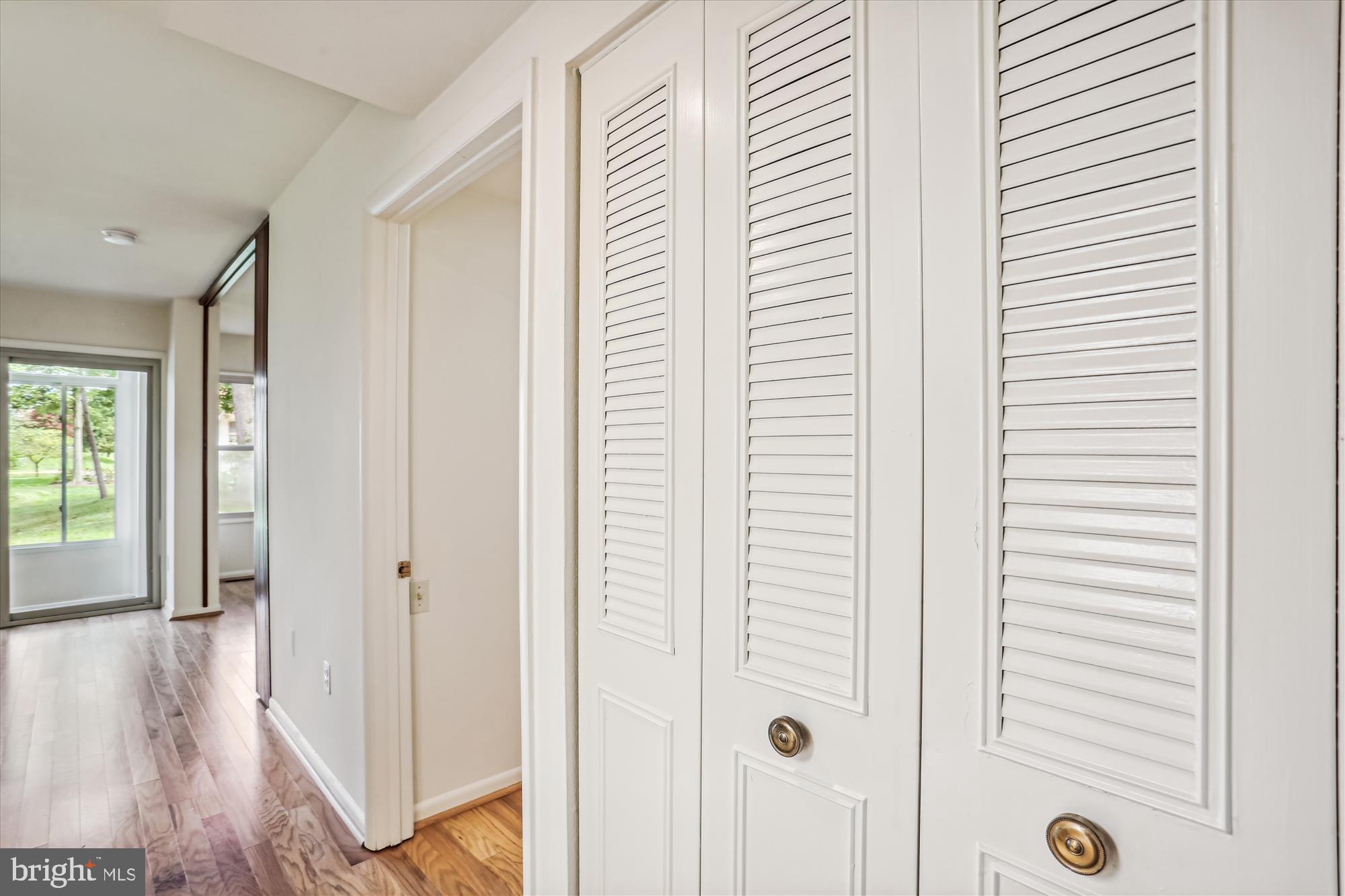 LEISURE WORLD - Residential