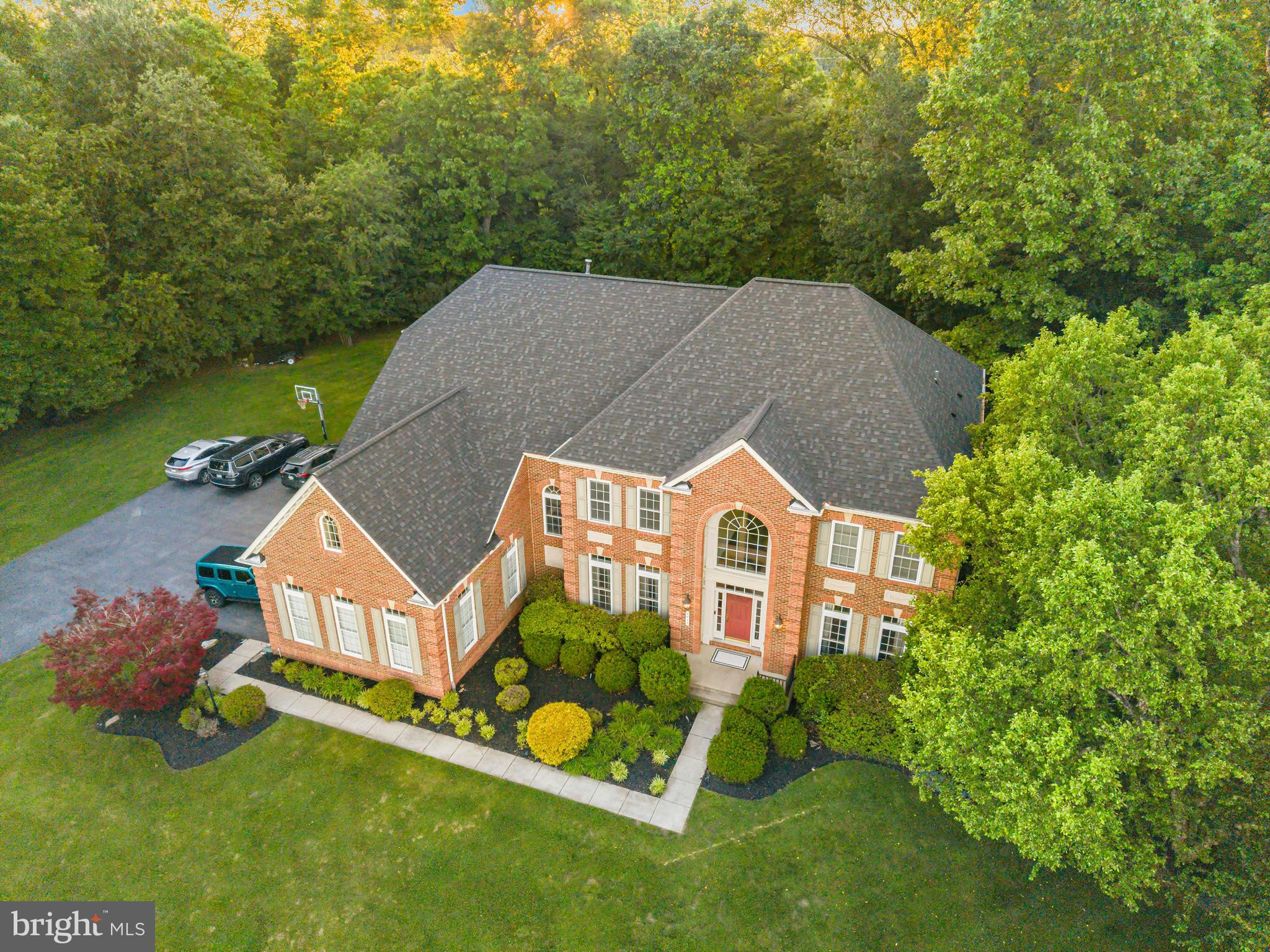 4512 SUN BERRY DRIVE