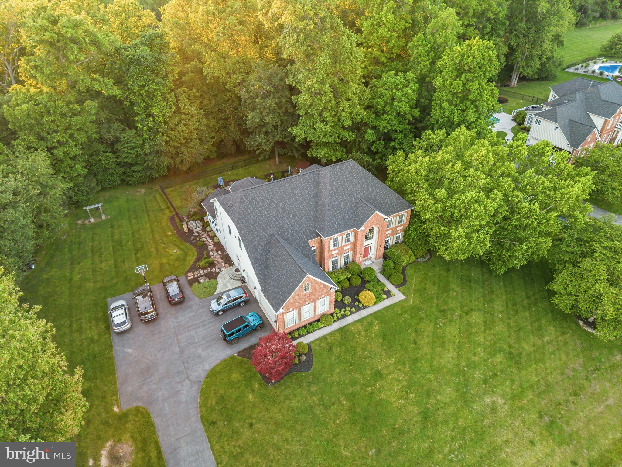 4512 SUN BERRY DRIVE