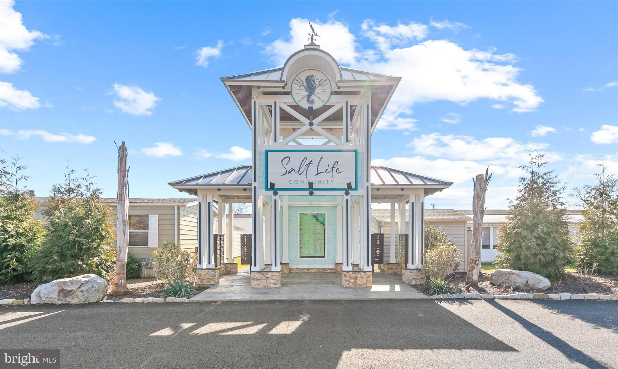 SALT LIFE PARK LLC - Residential