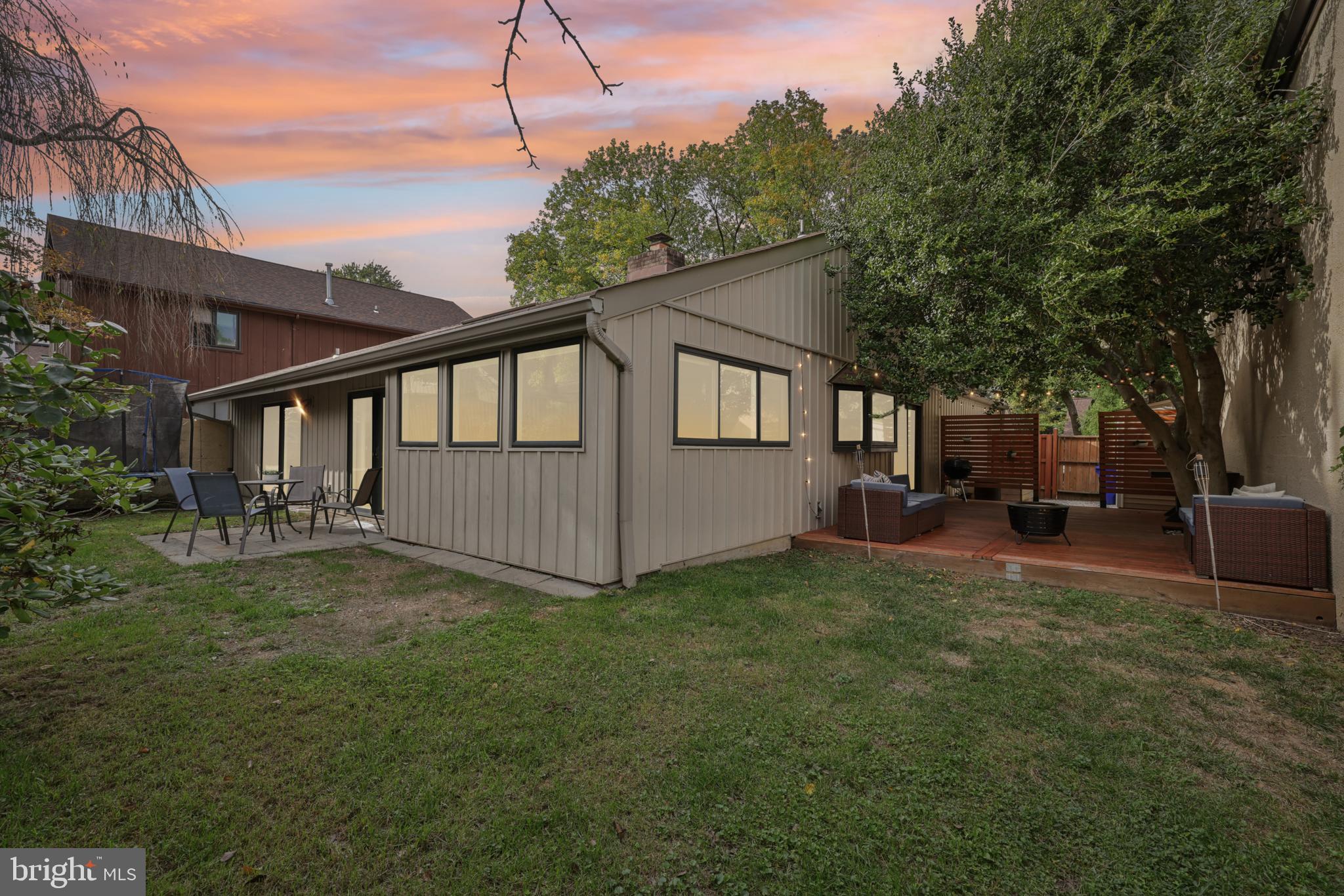 5049 NETHERSTONE COURT