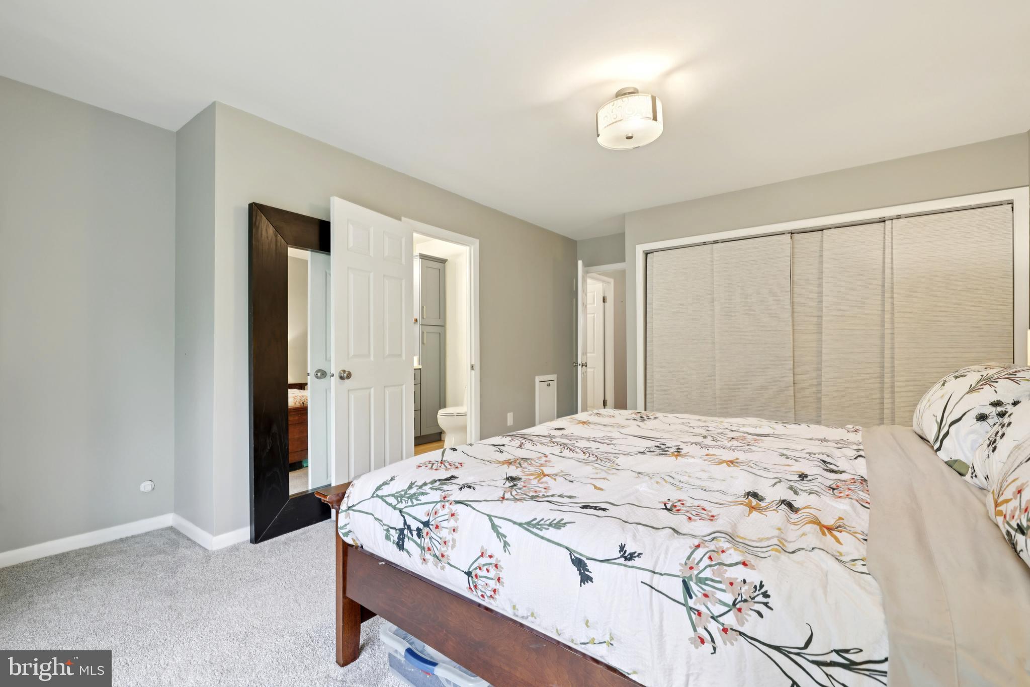 OAKLAND MILLS - Residential