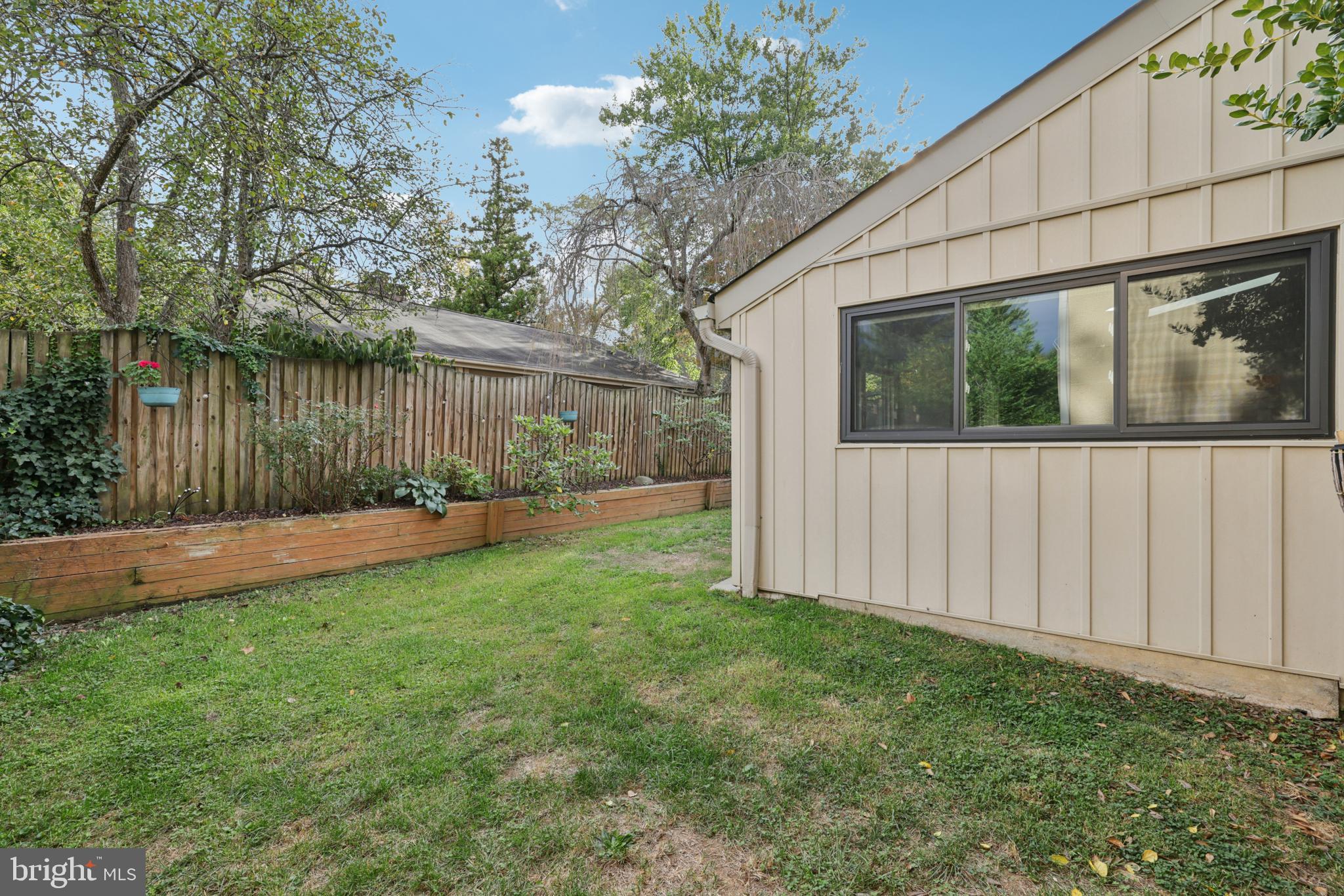 OAKLAND MILLS - Residential