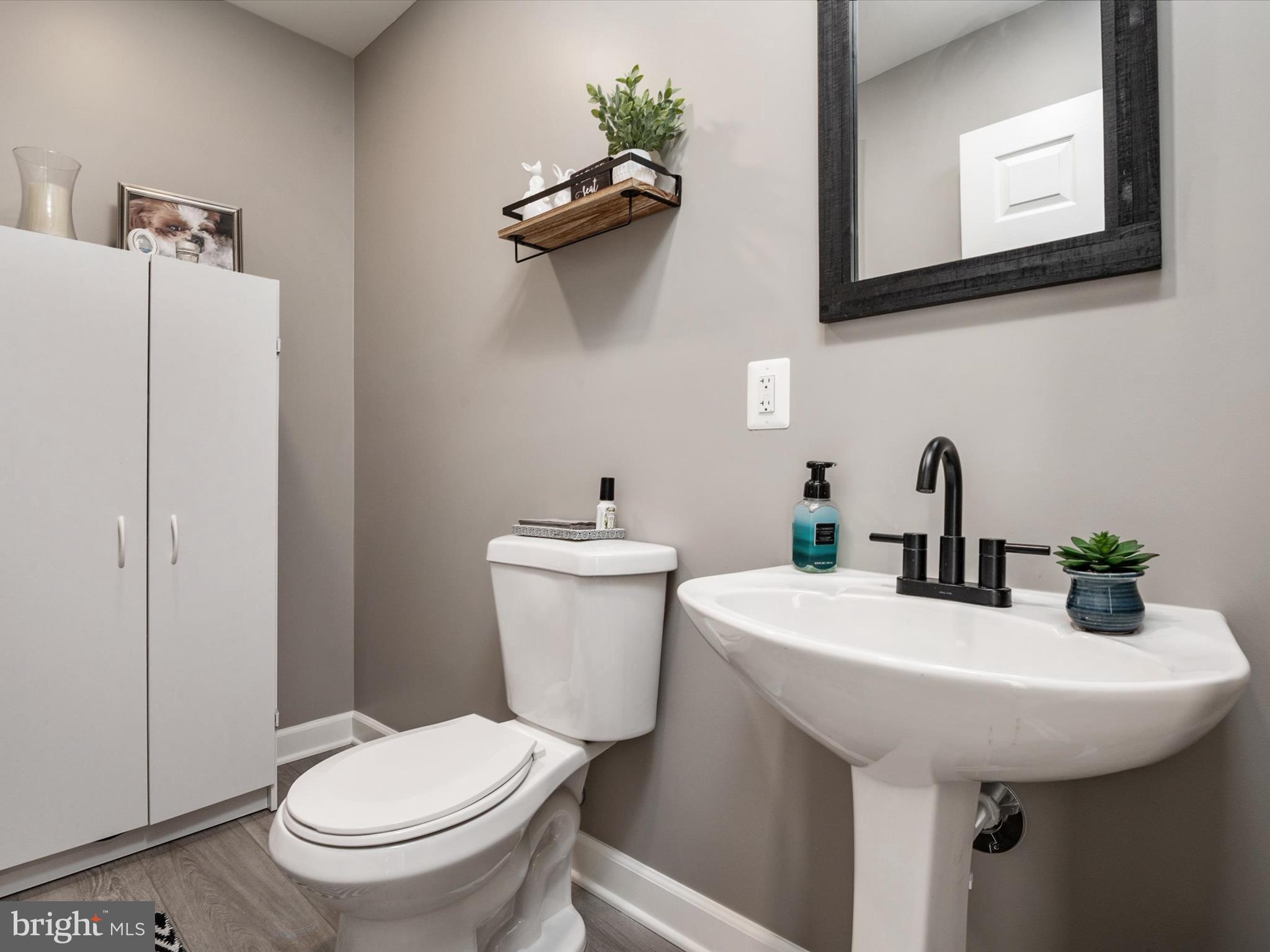 PINEY ORCHARD - Residential