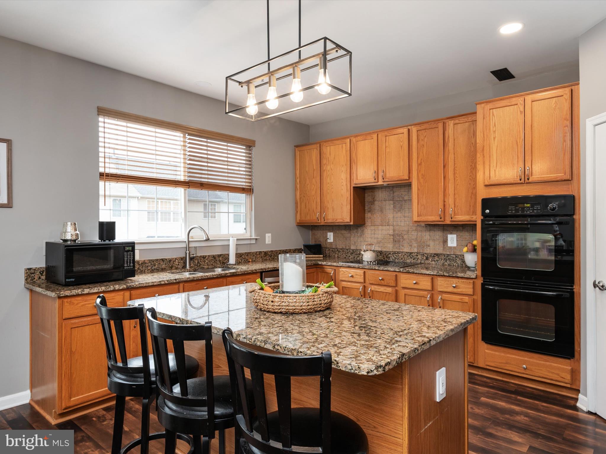 PINEY ORCHARD - Residential