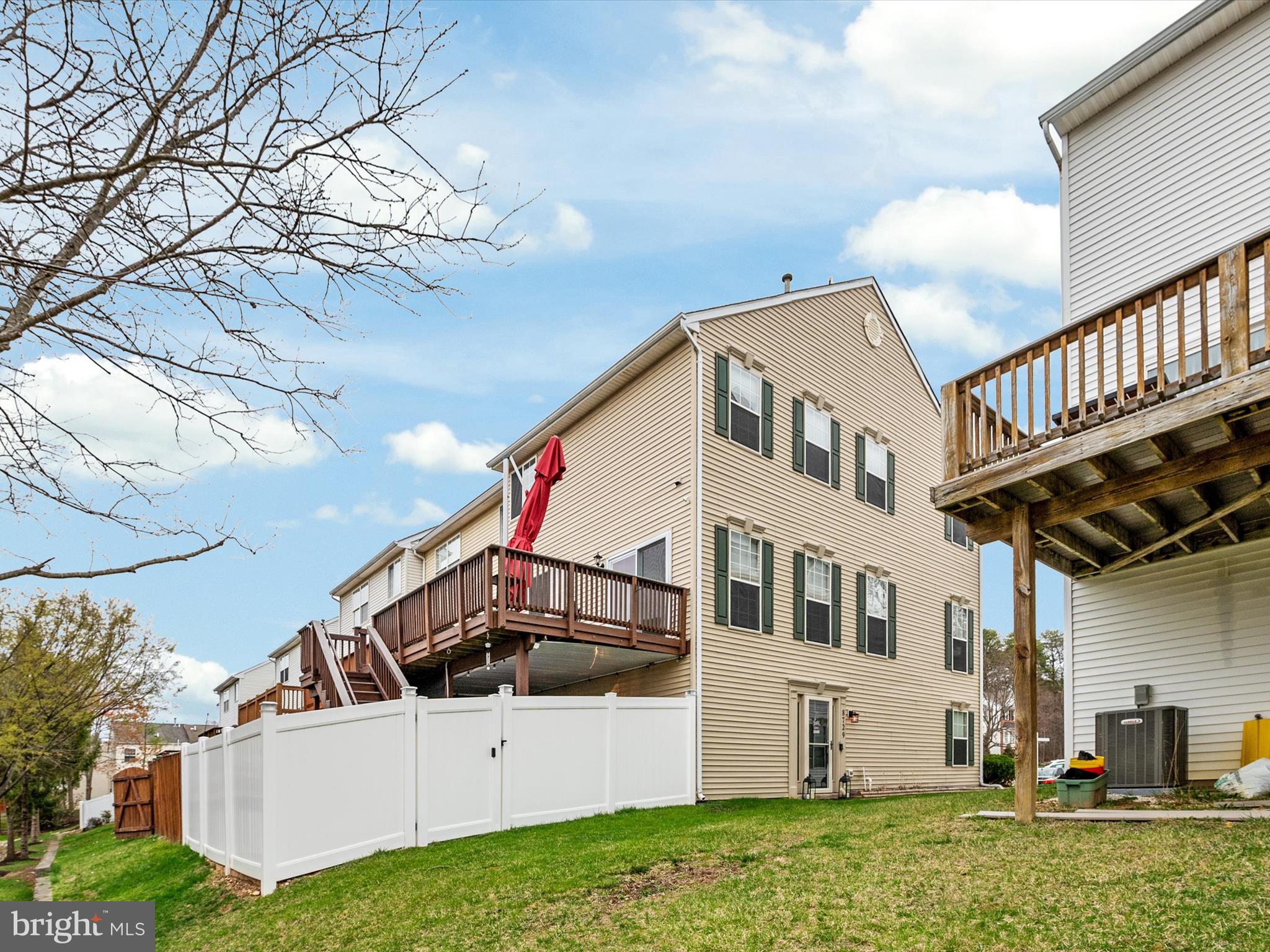 PINEY ORCHARD - Residential