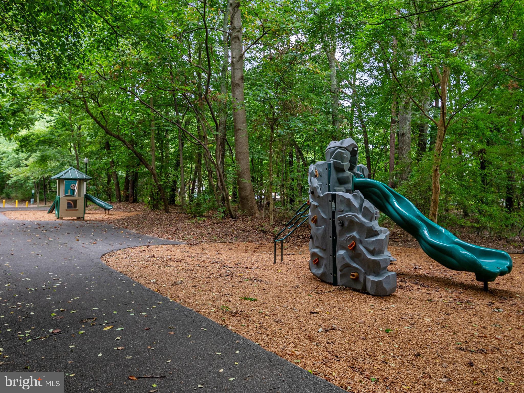 PINEY ORCHARD - Residential