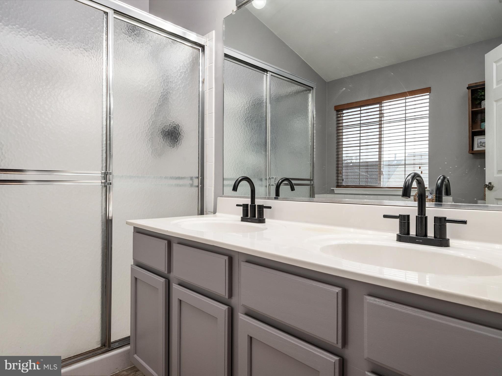 PINEY ORCHARD - Residential